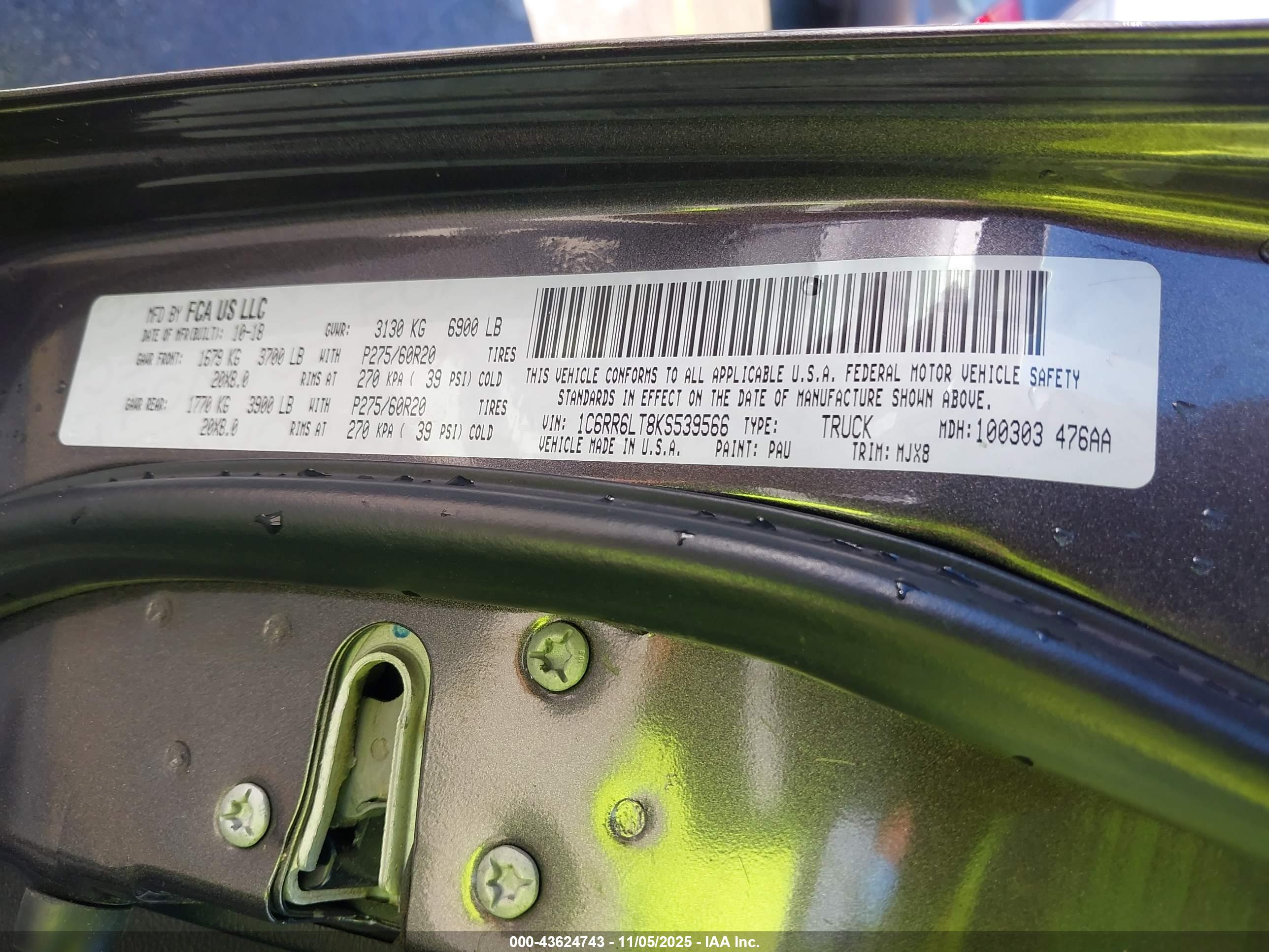 RAM 1500 image 9