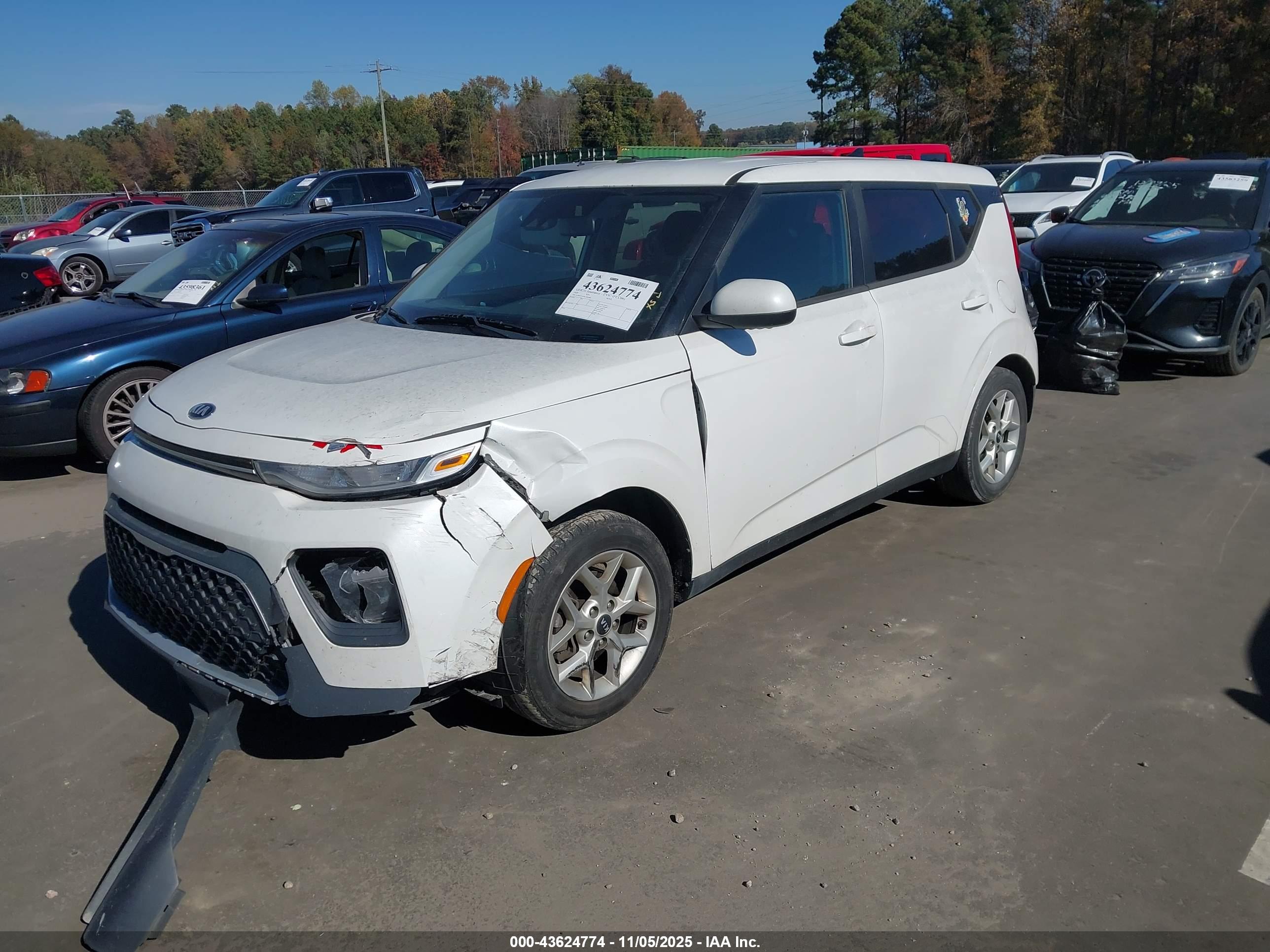 KIA SOUL image 2