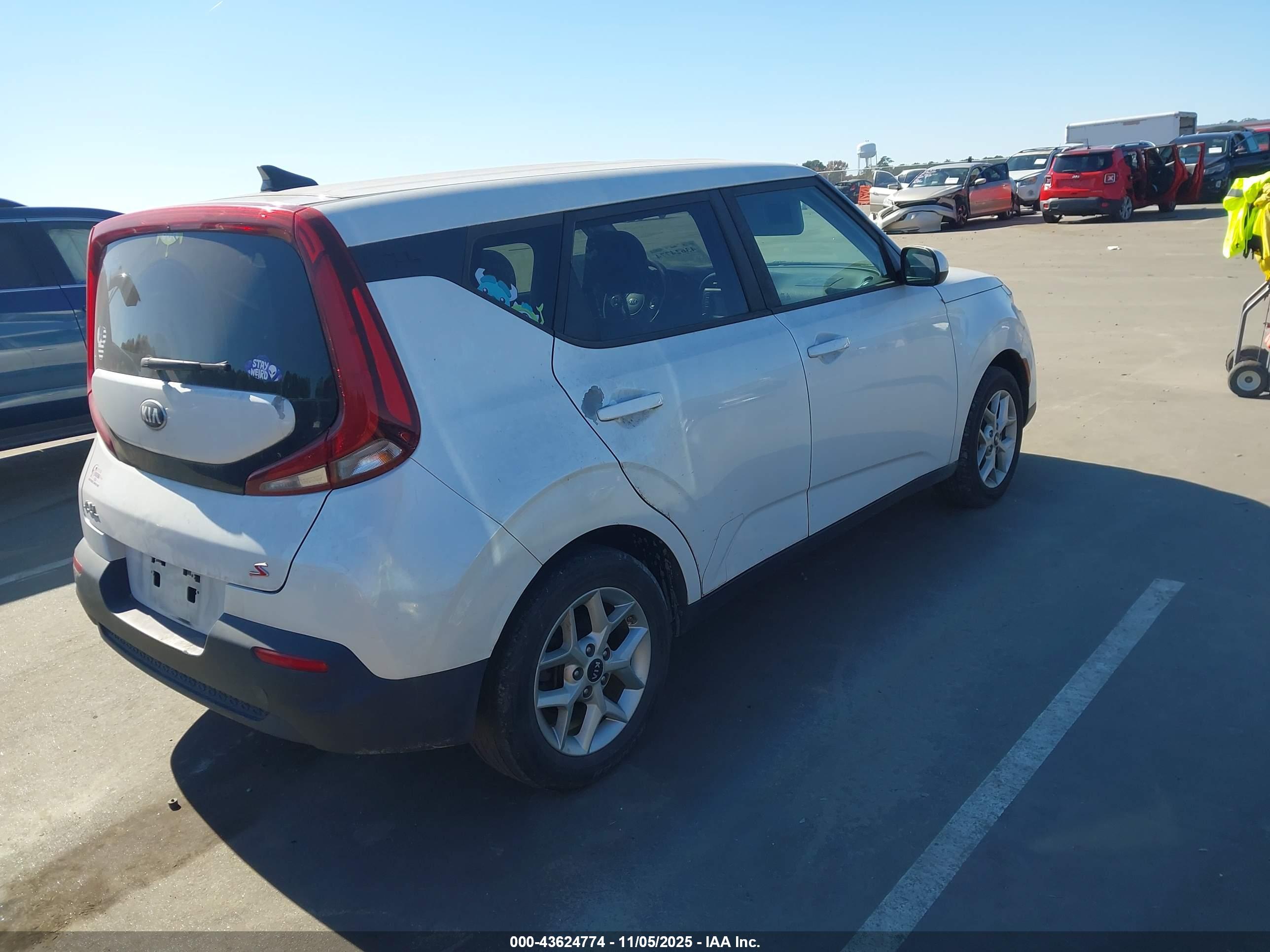 KIA SOUL image 4