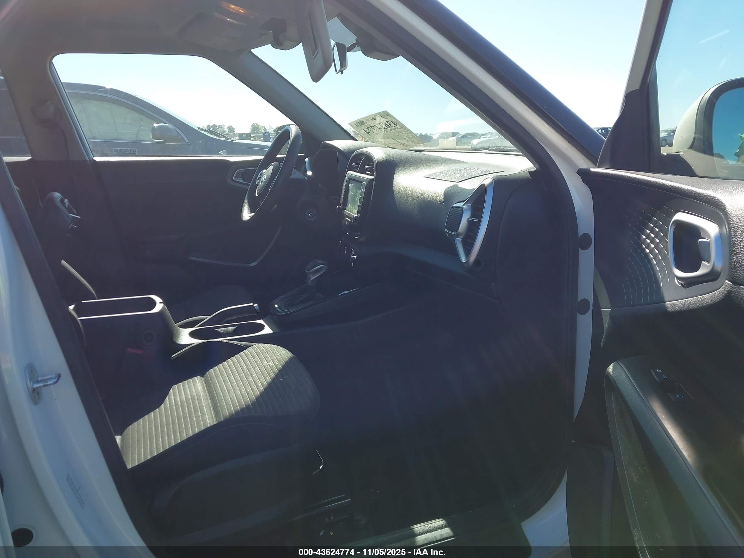 KIA SOUL image 5