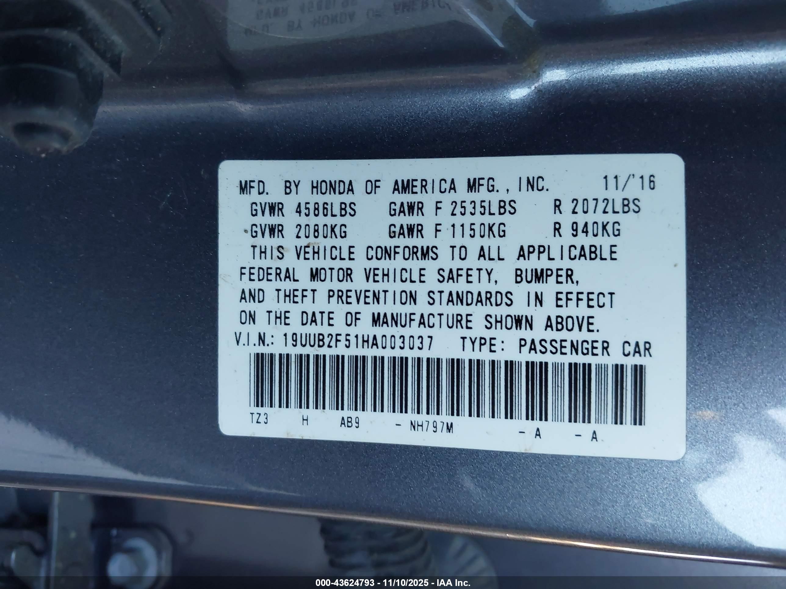 ACURA TLX image 9
