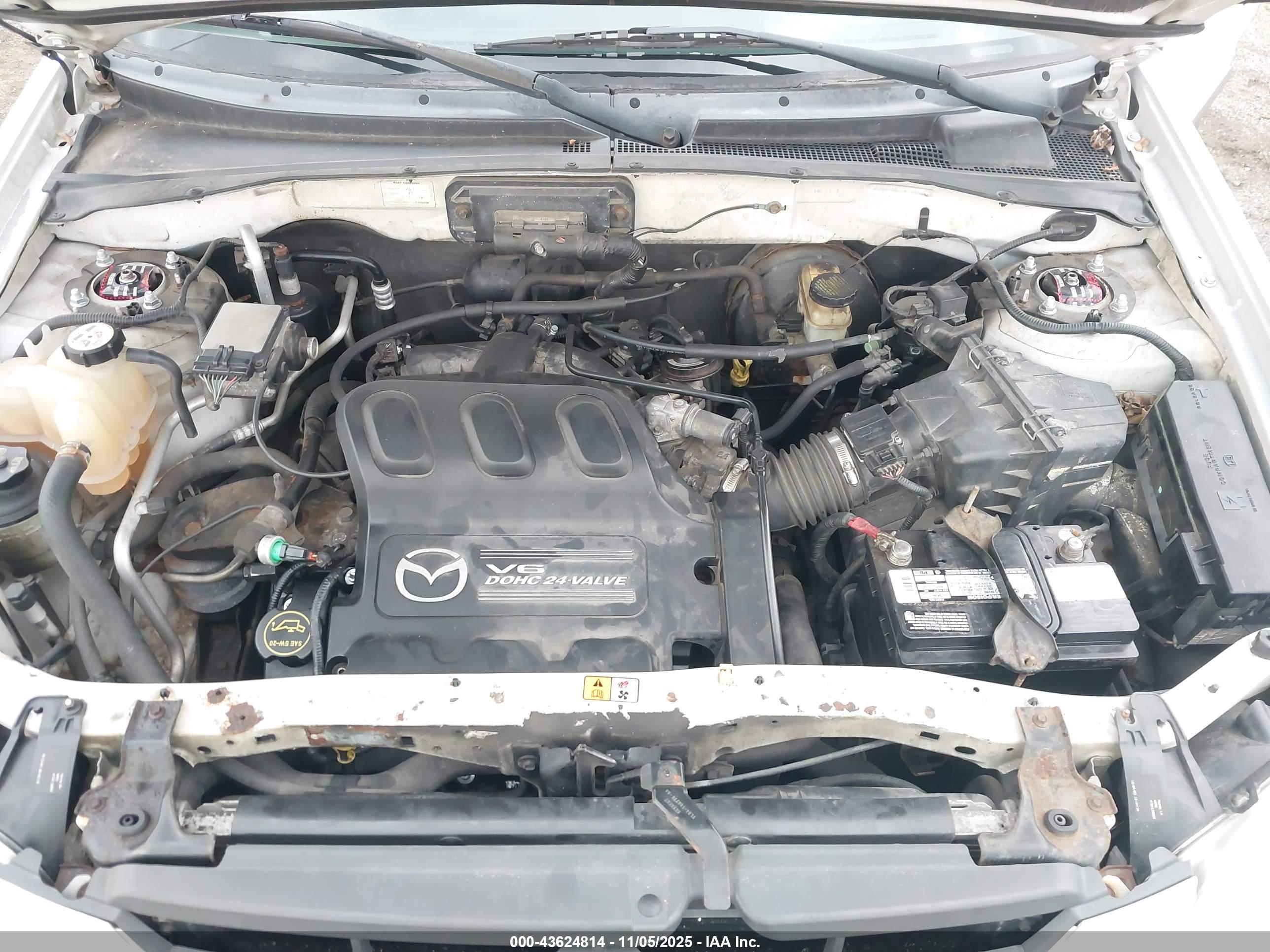 MAZDA TRIBUTE image 10