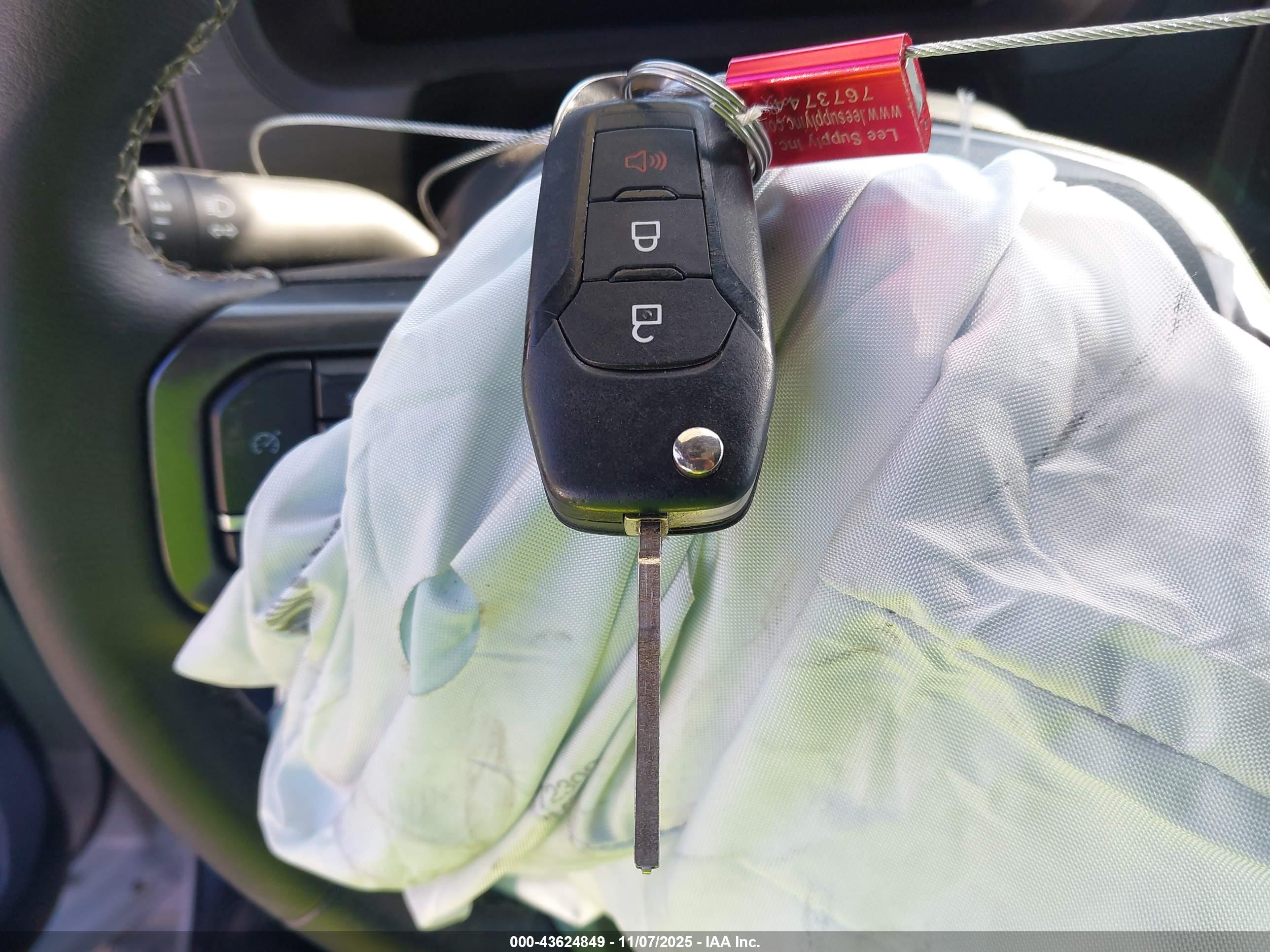 FORD F-150 image 11