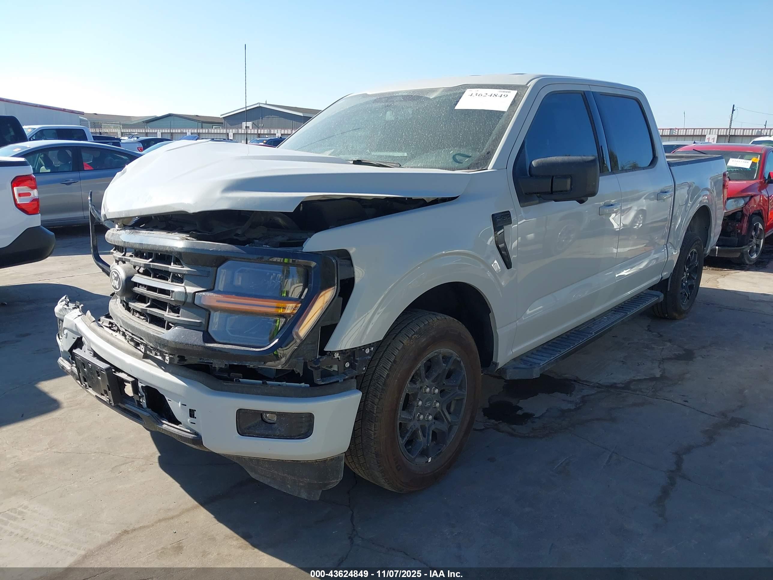 FORD F-150 image 2