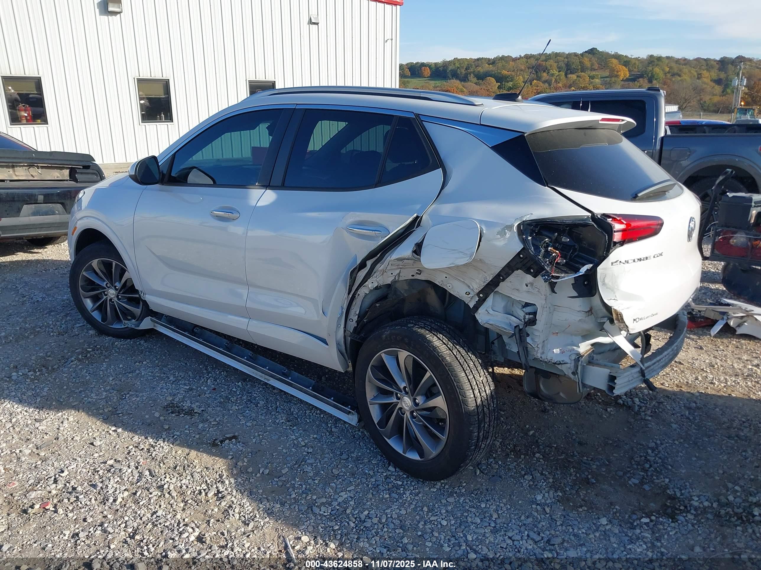 BUICK ENCORE image 3