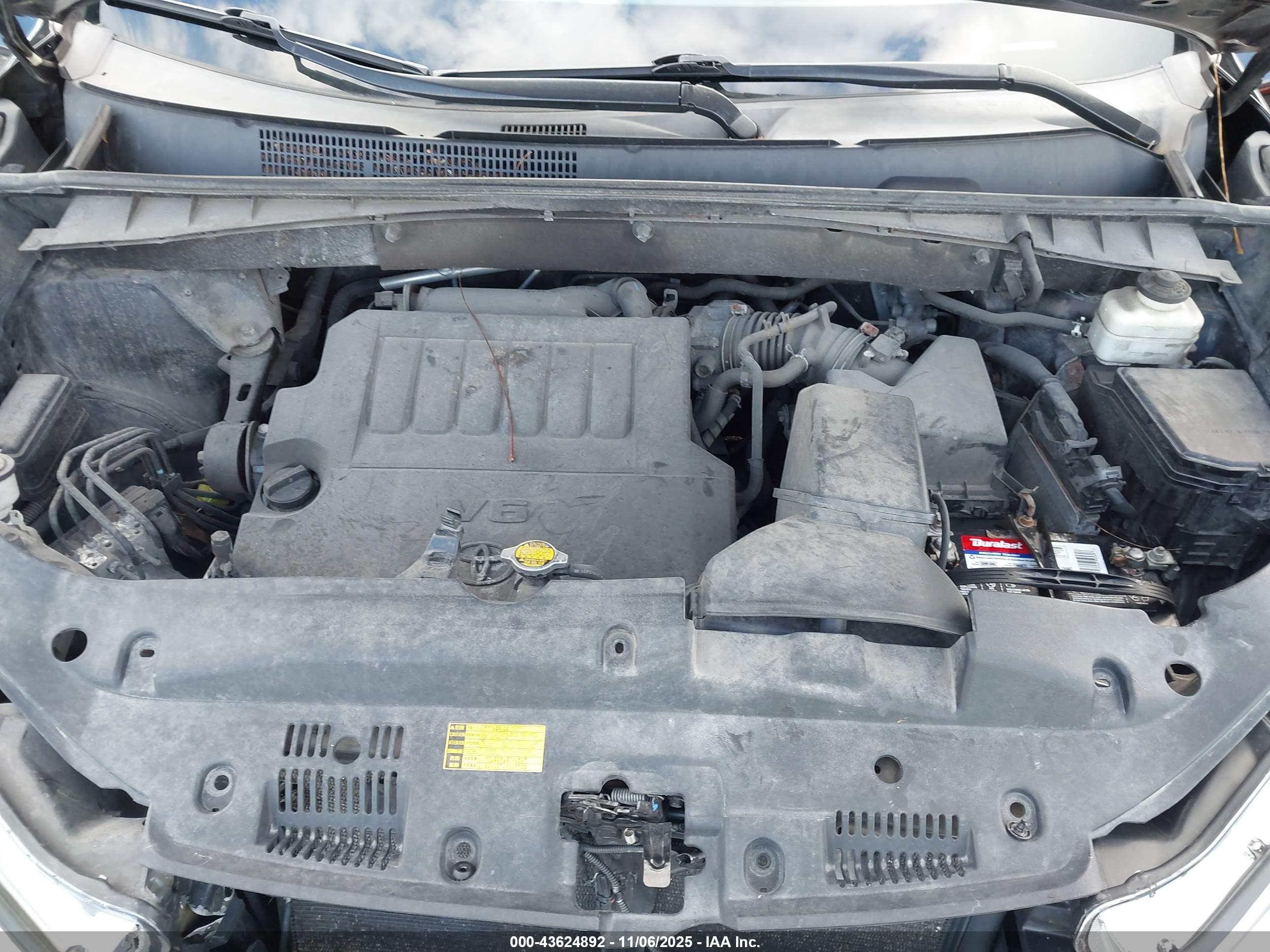 TOYOTA HIGHLANDER image 10