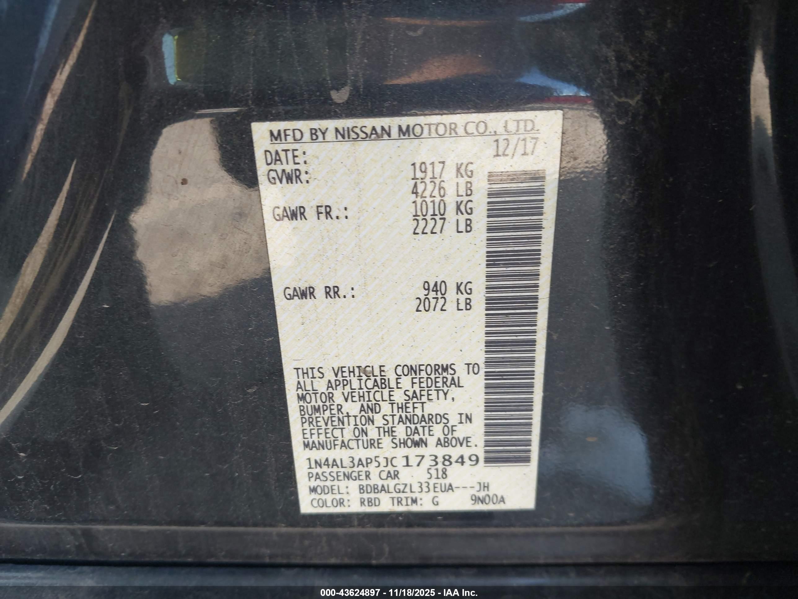 NISSAN ALTIMA image 9
