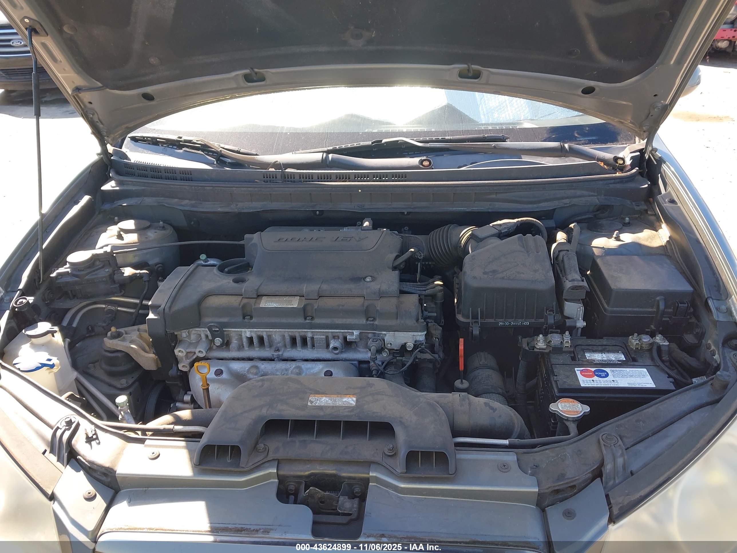 HYUNDAI ELANTRA image 10