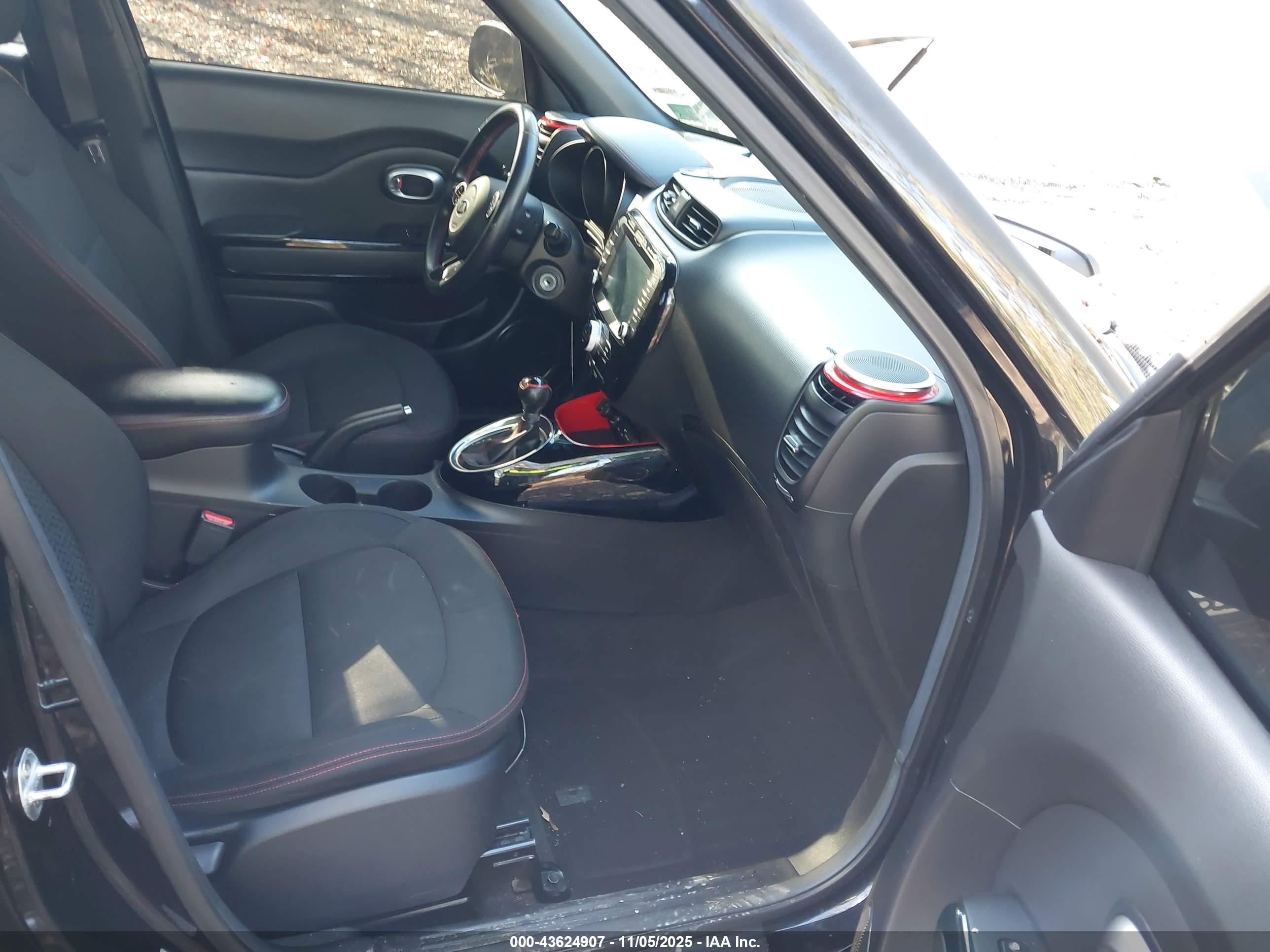 KIA SOUL image 5