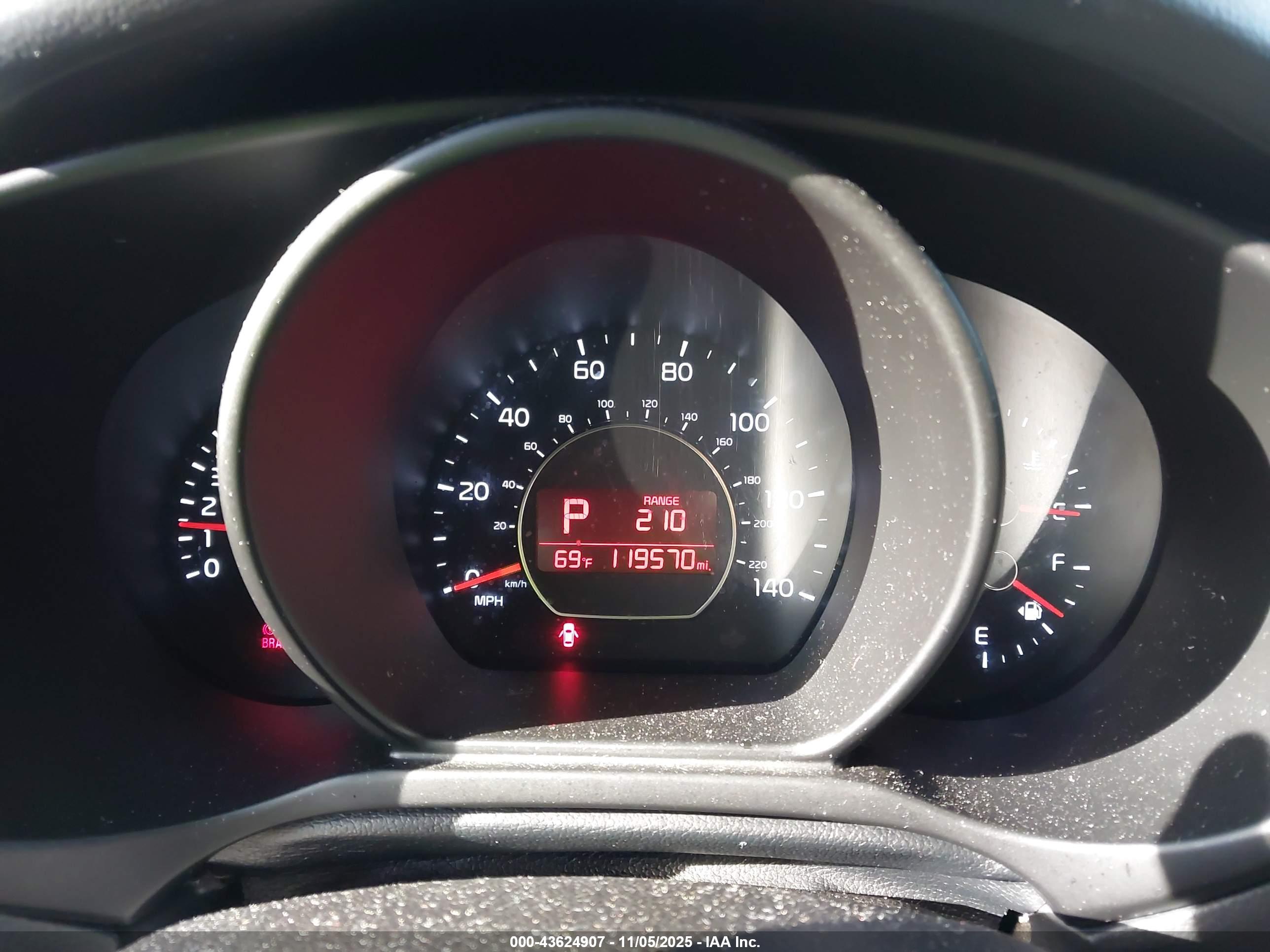 KIA SOUL image 7