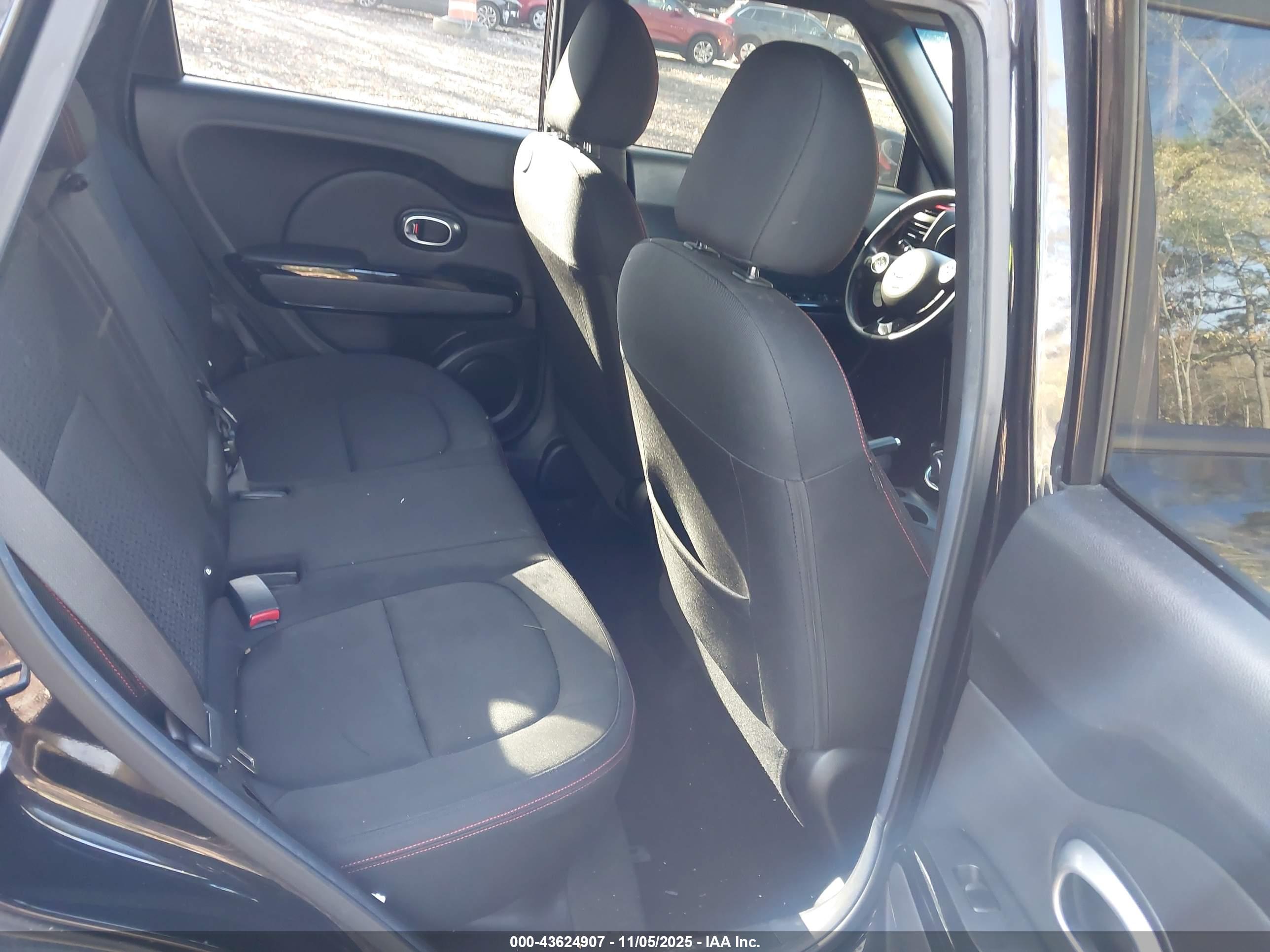 KIA SOUL image 8