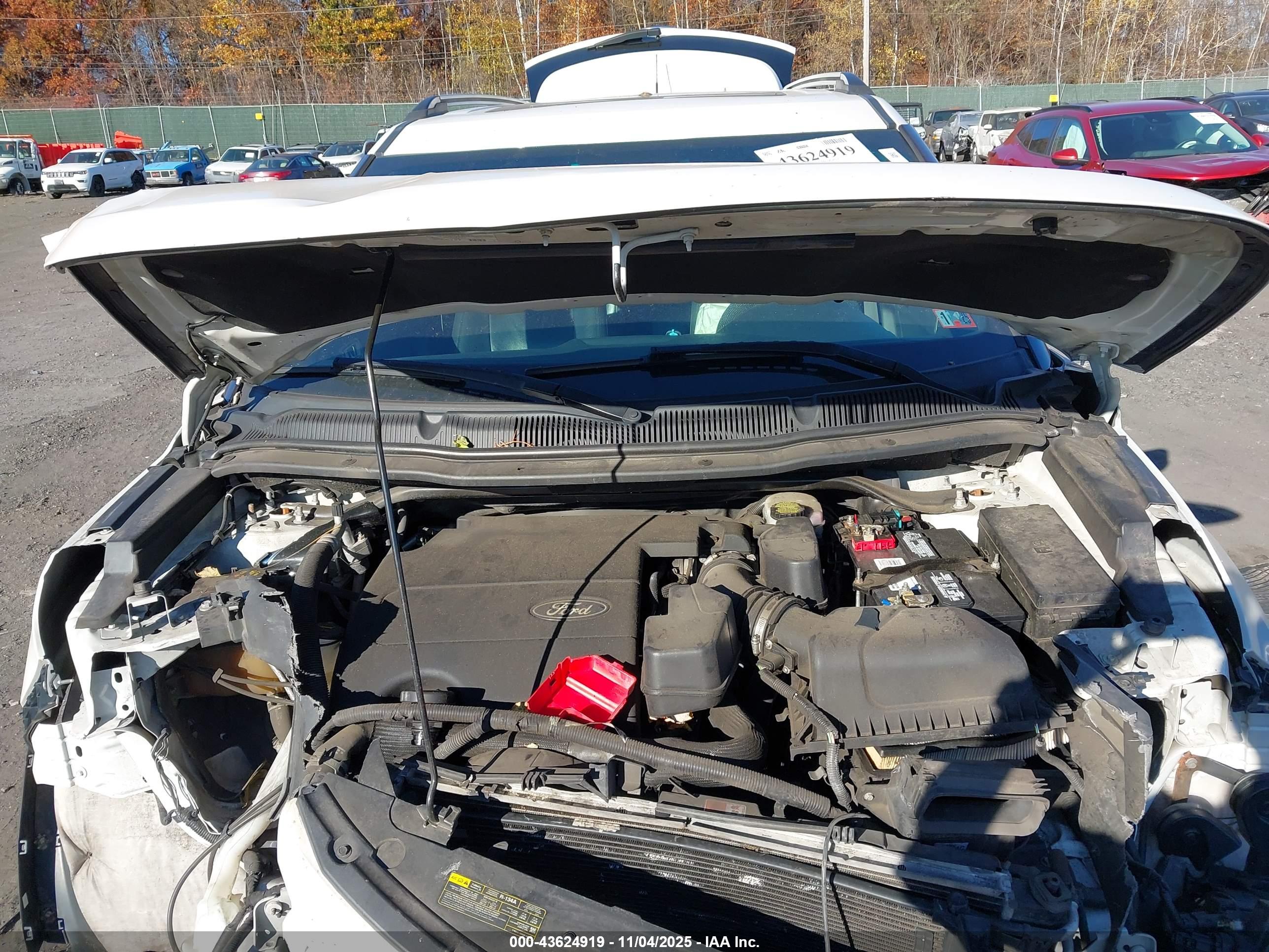 FORD EXPLORER image 10