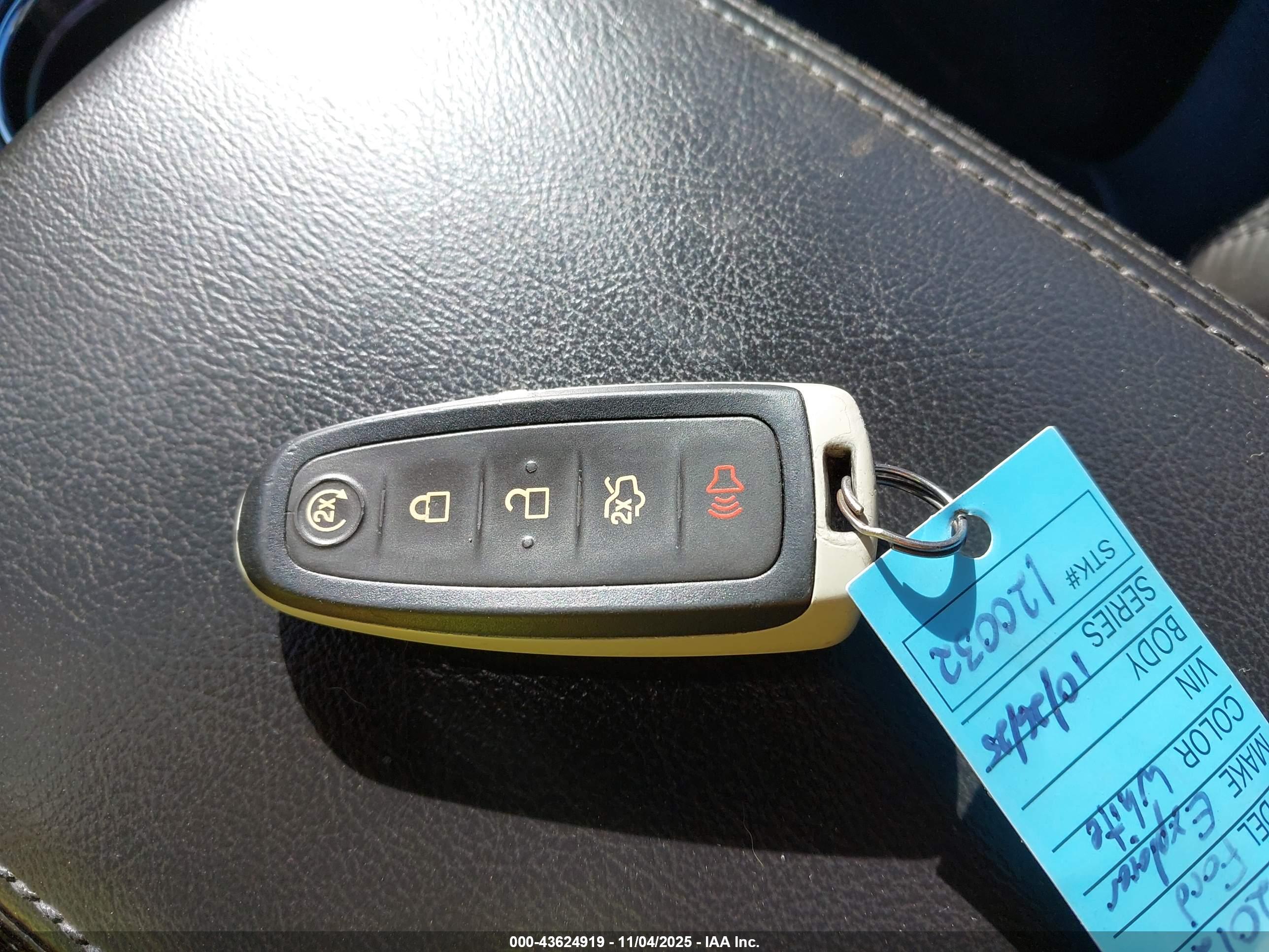 FORD EXPLORER image 11