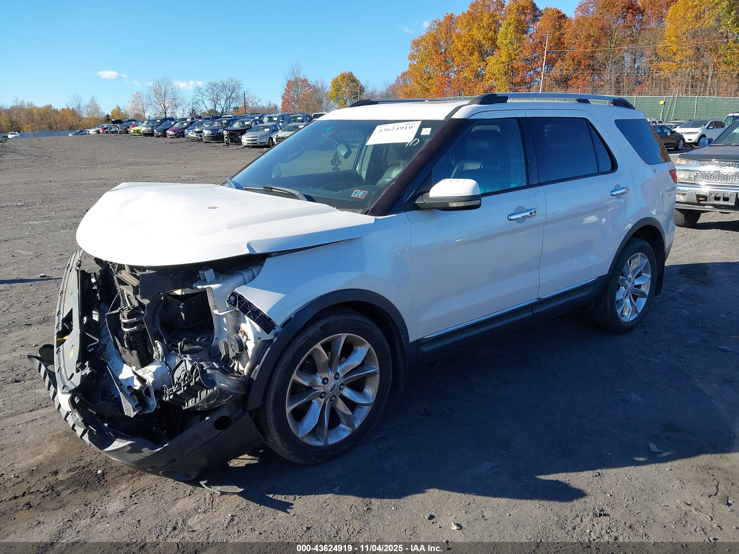 FORD EXPLORER image 2