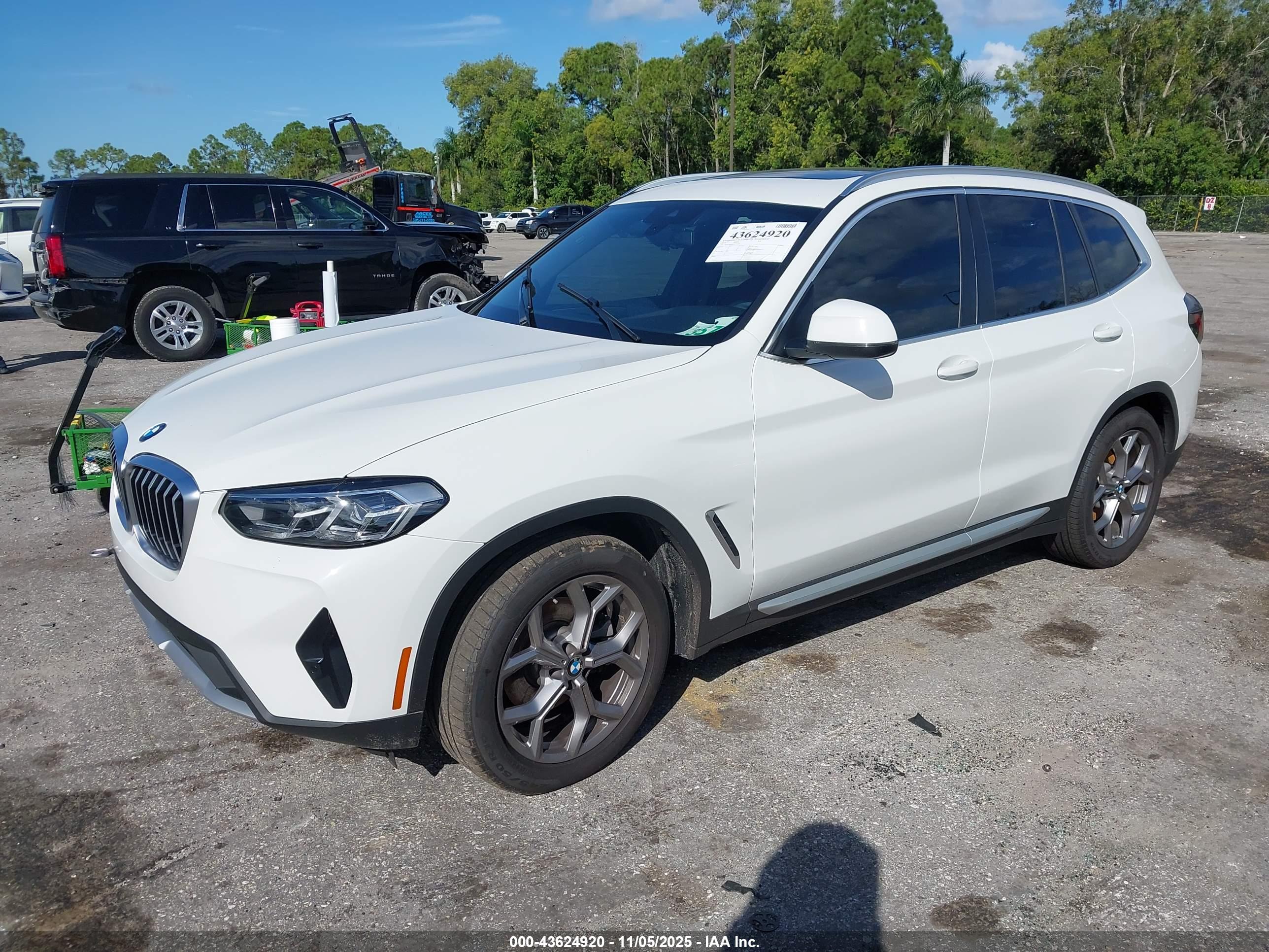 BMW X3 image 2