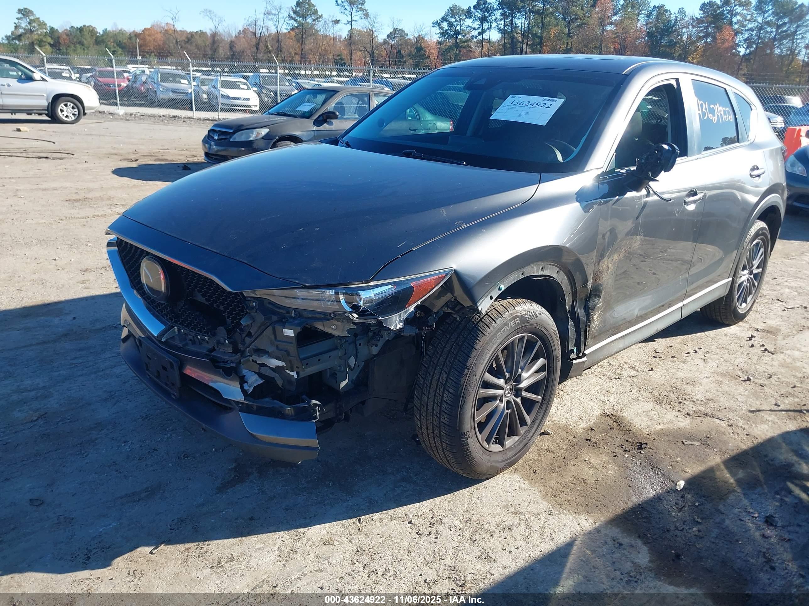 MAZDA CX-5 image 6