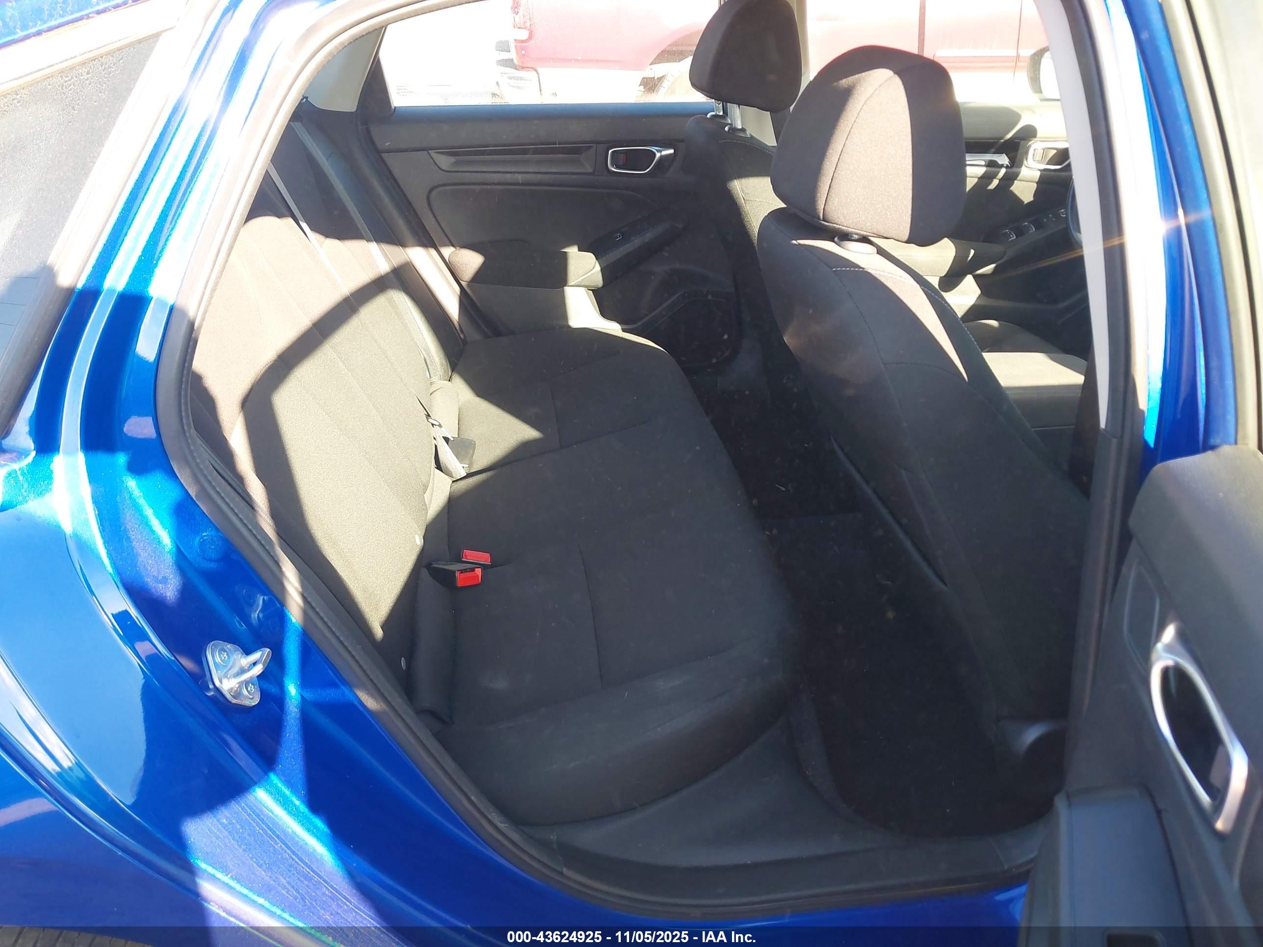 HONDA CIVIC image 8