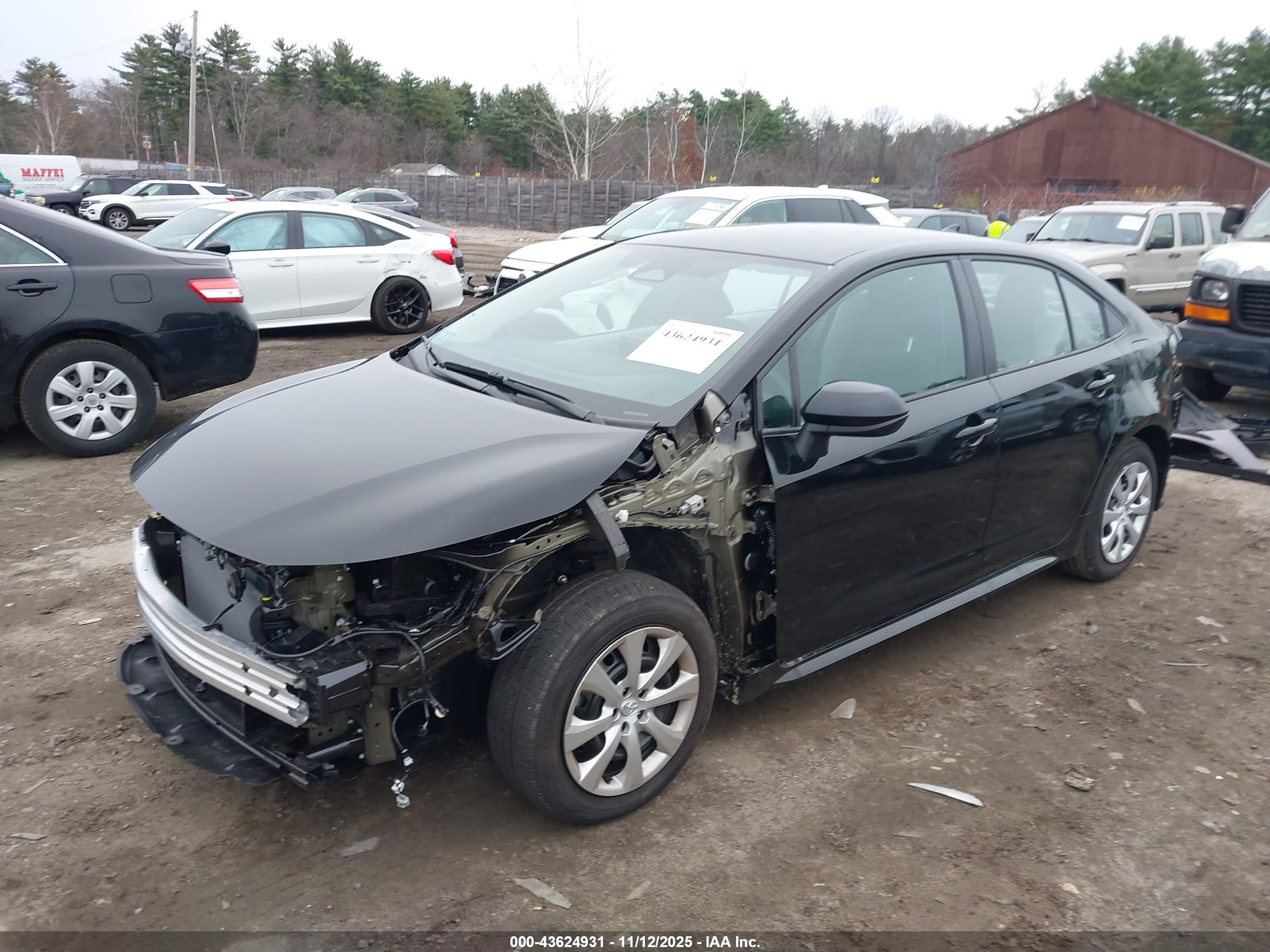 TOYOTA COROLLA image 2
