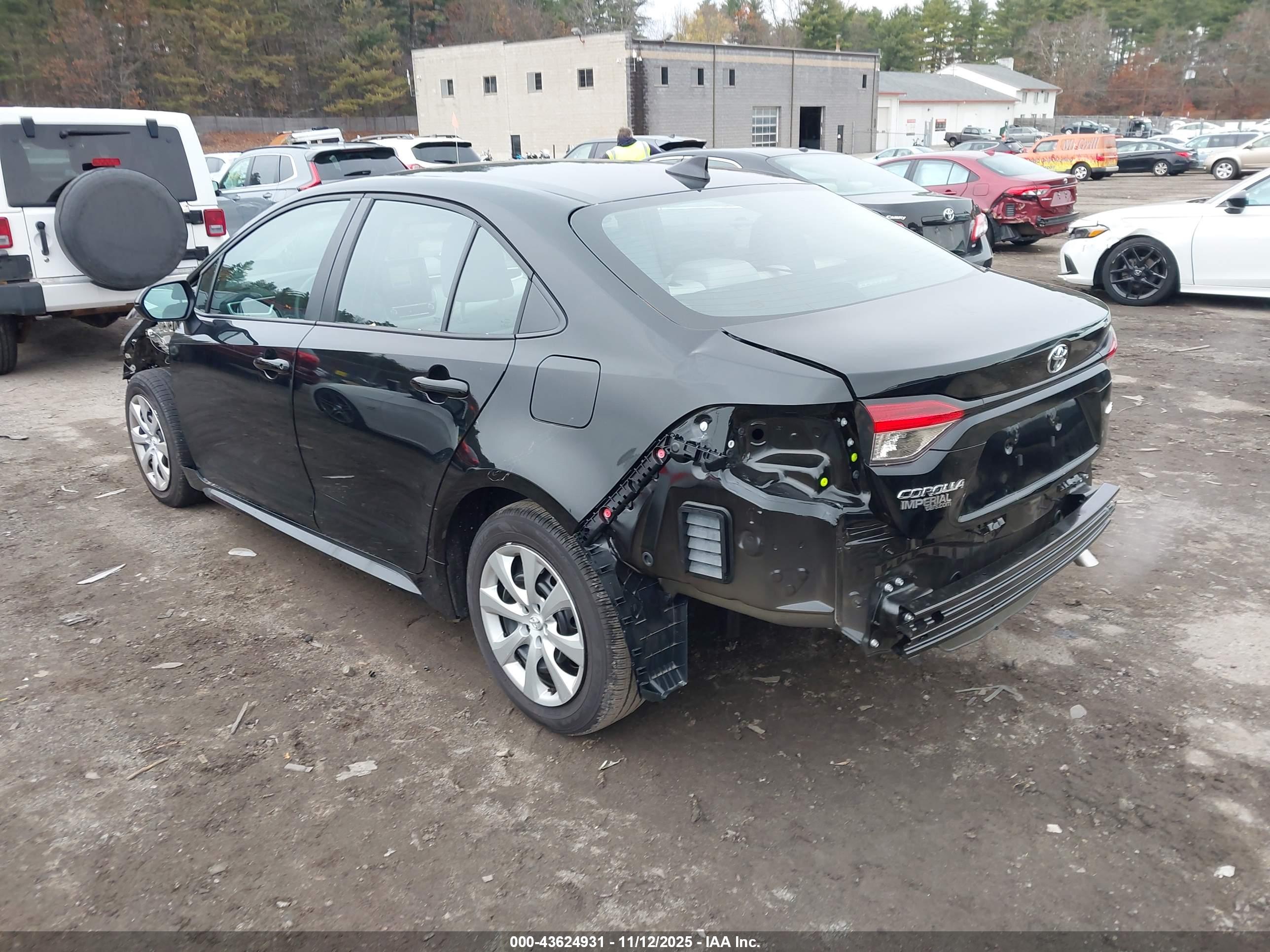 TOYOTA COROLLA image 3