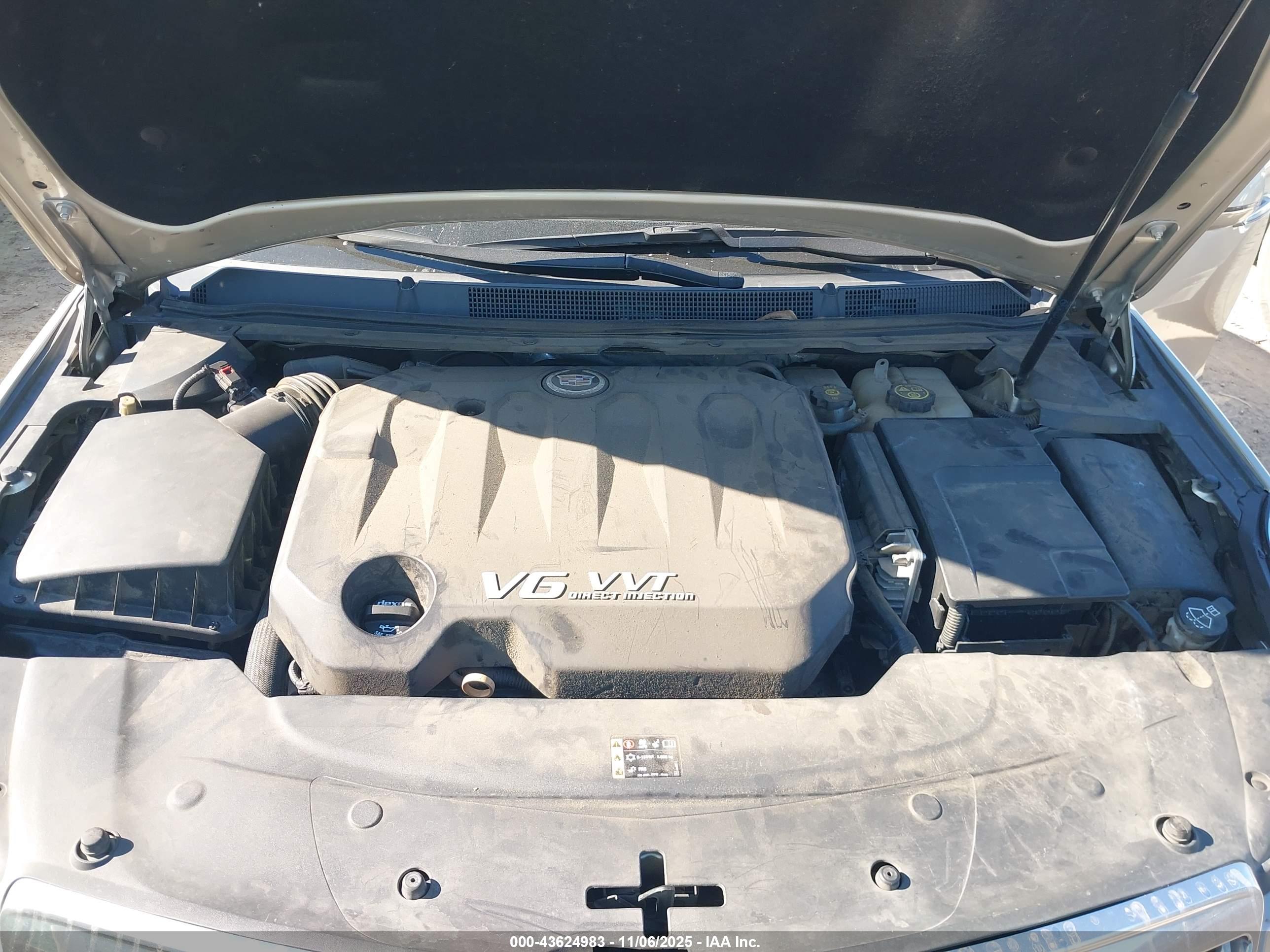 CADILLAC XTS image 10