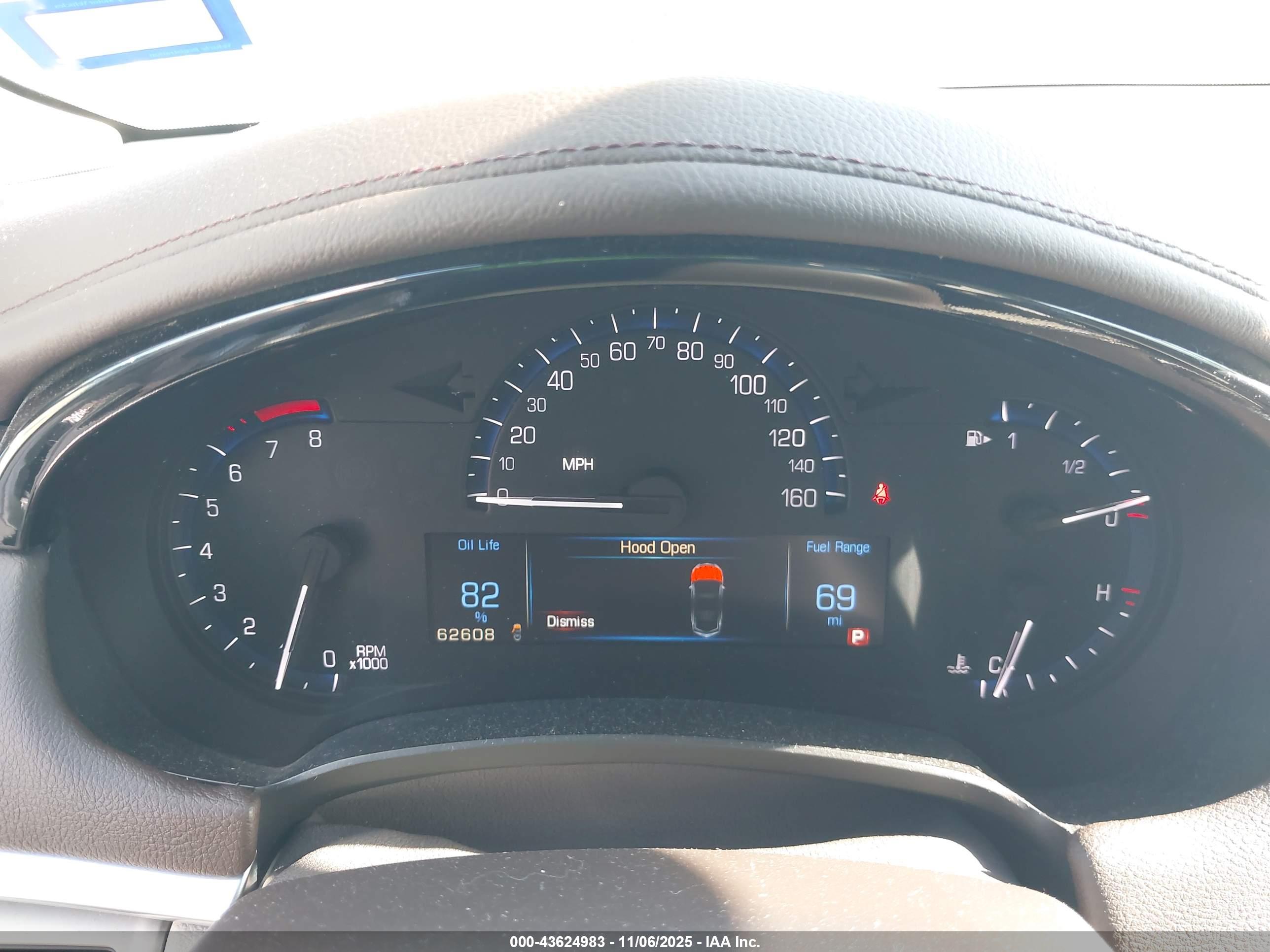 CADILLAC XTS image 7