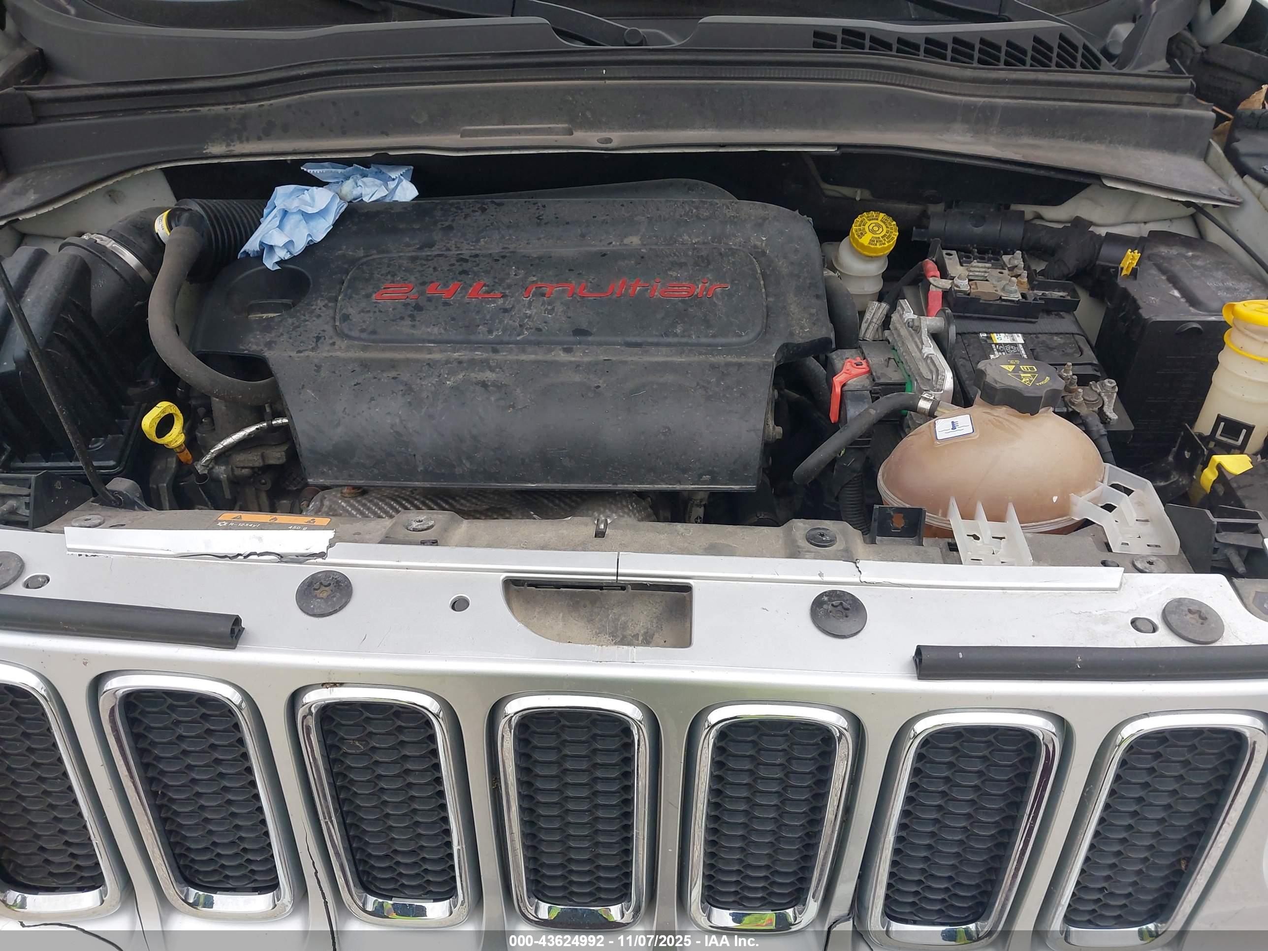 JEEP RENEGADE image 10