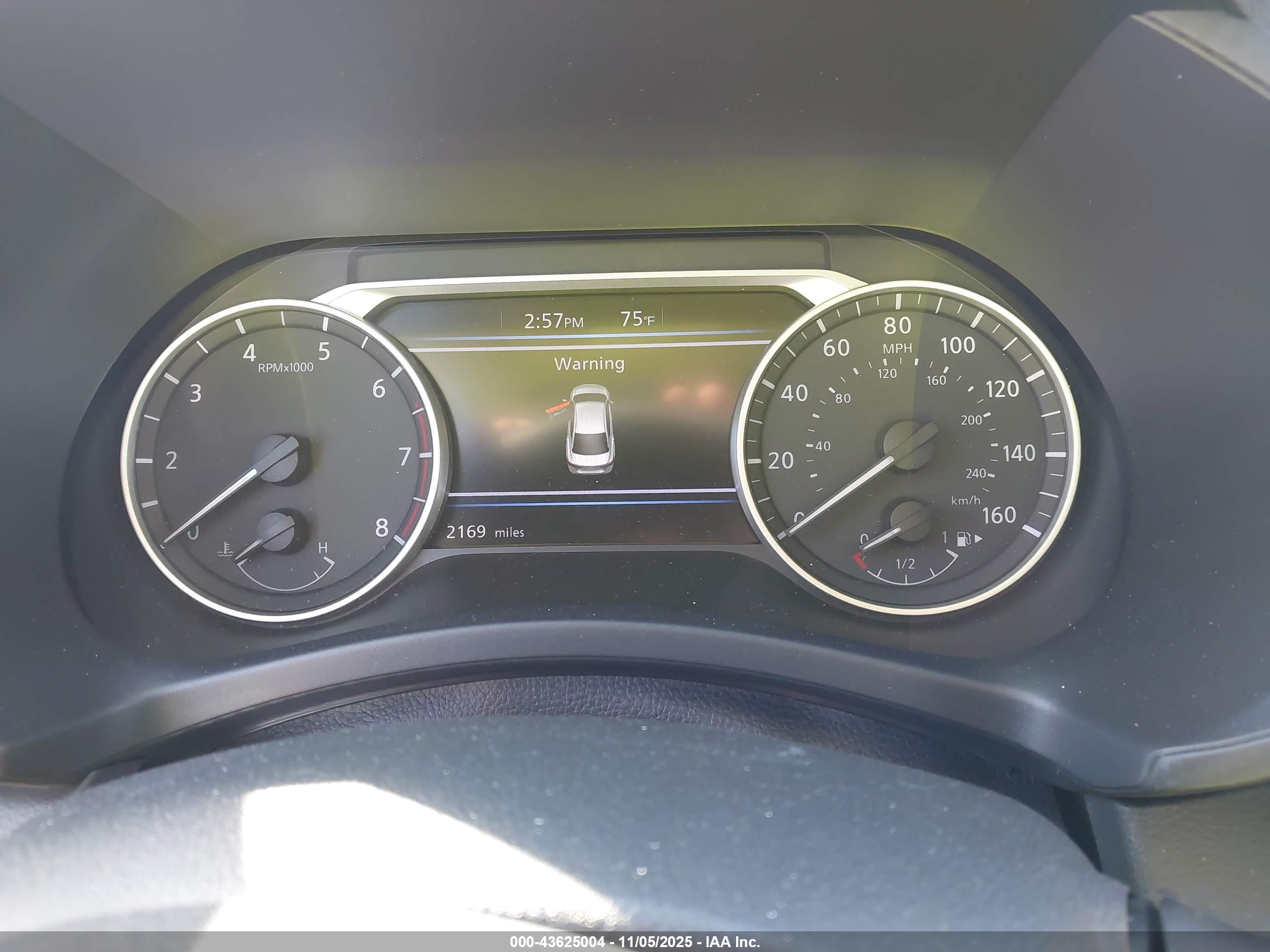 NISSAN SENTRA image 7
