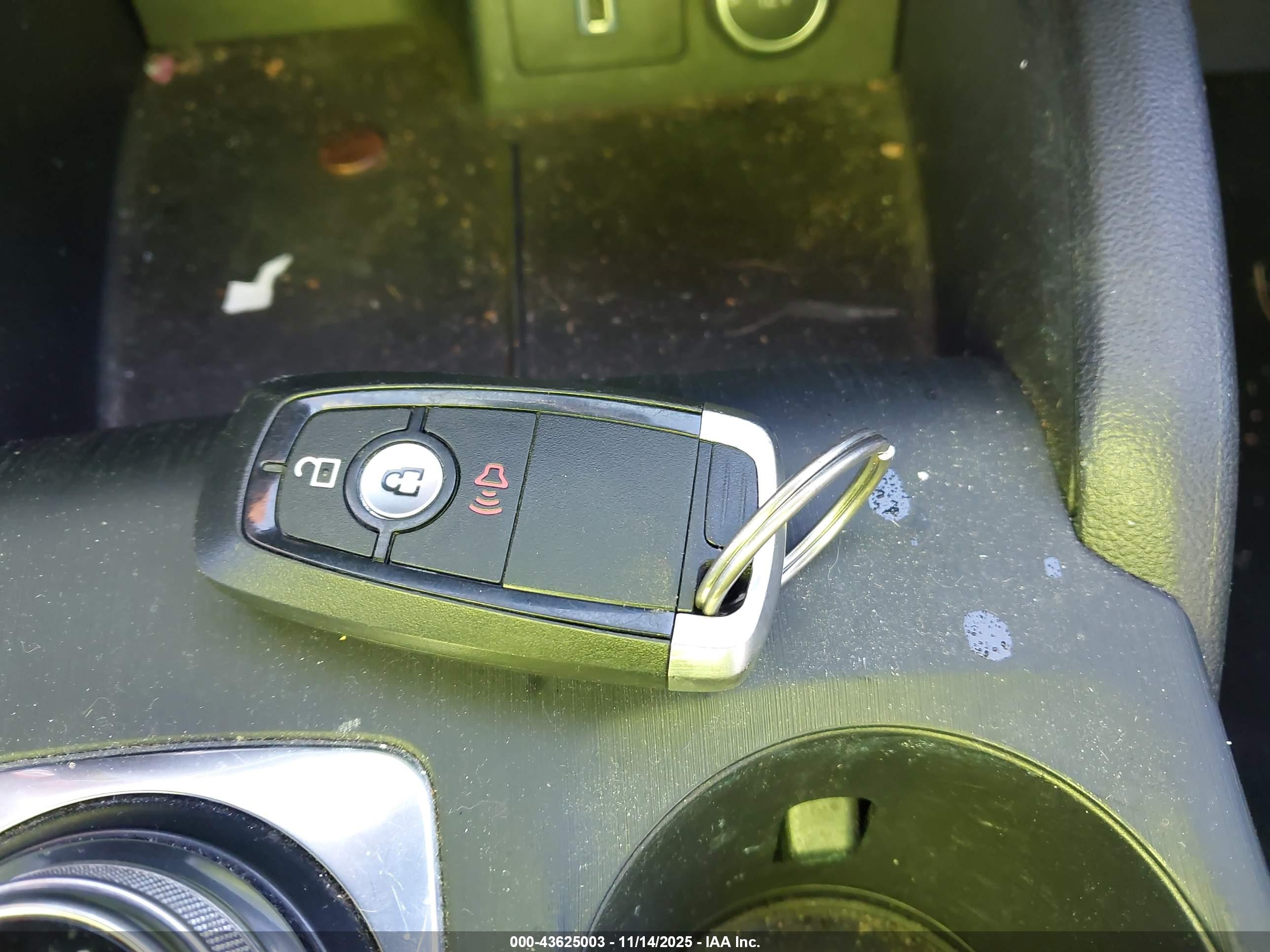 FORD ESCAPE image 11