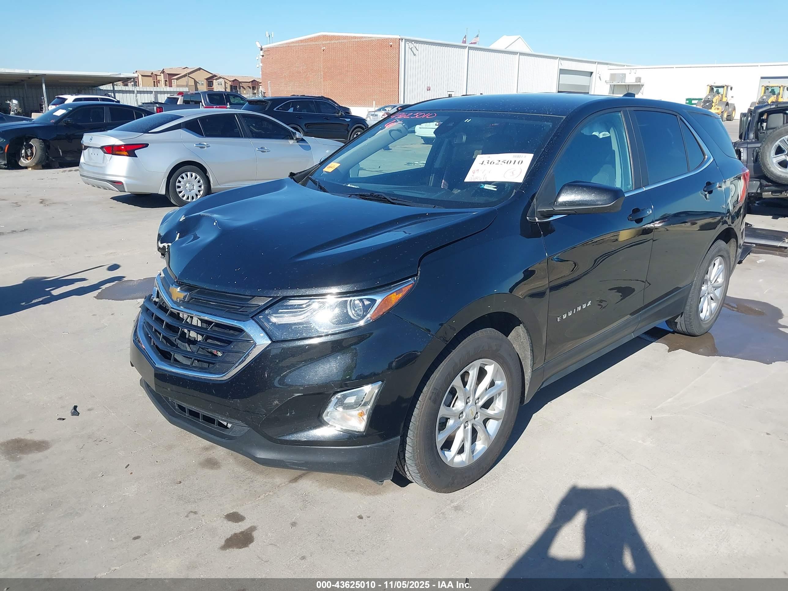 CHEVROLET EQUINOX image 2