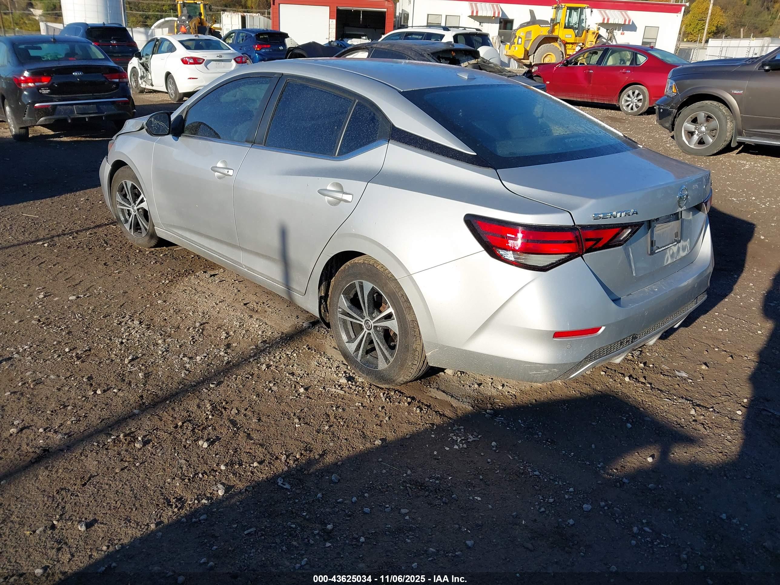 NISSAN SENTRA image 3