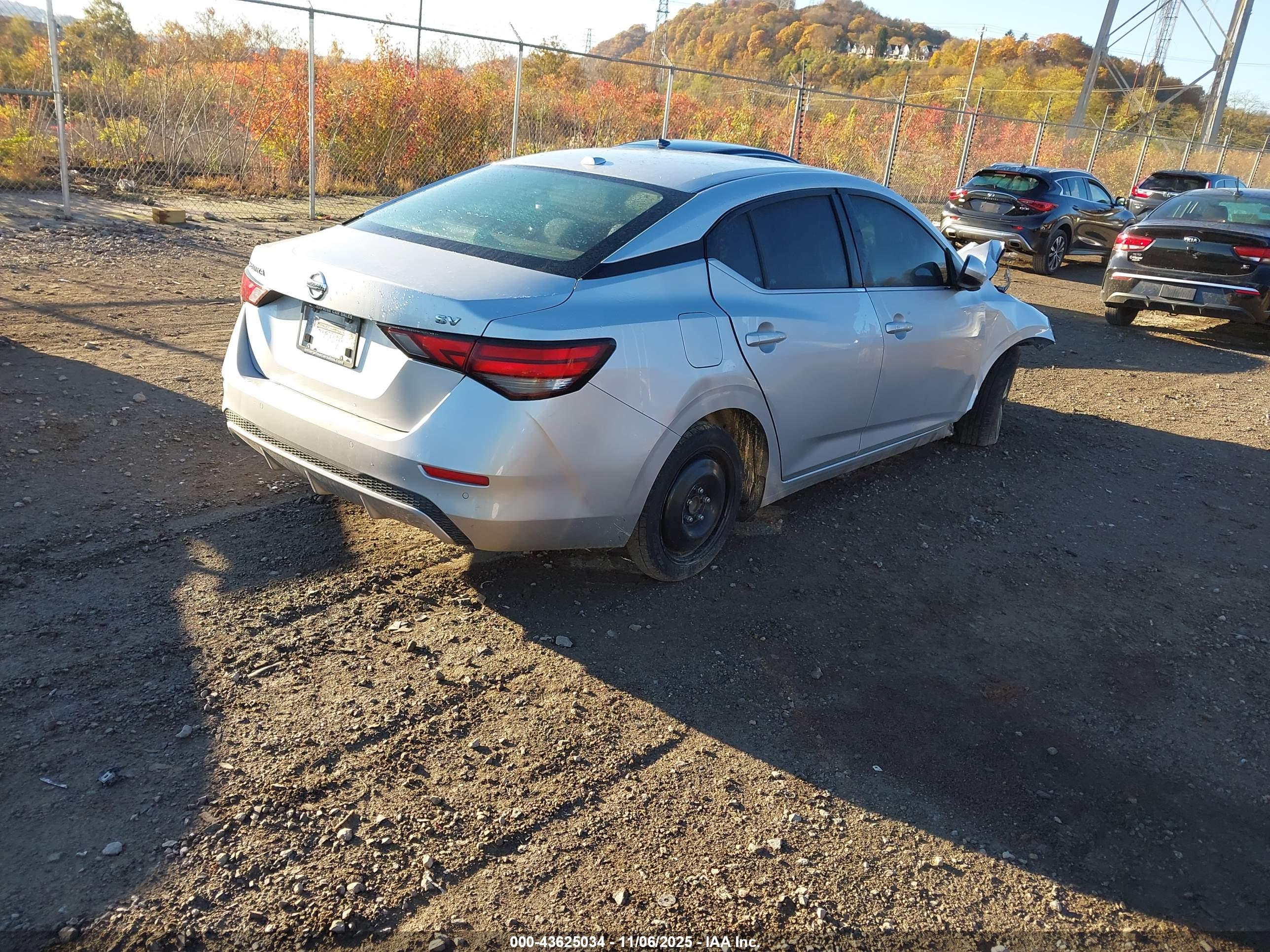 NISSAN SENTRA image 4
