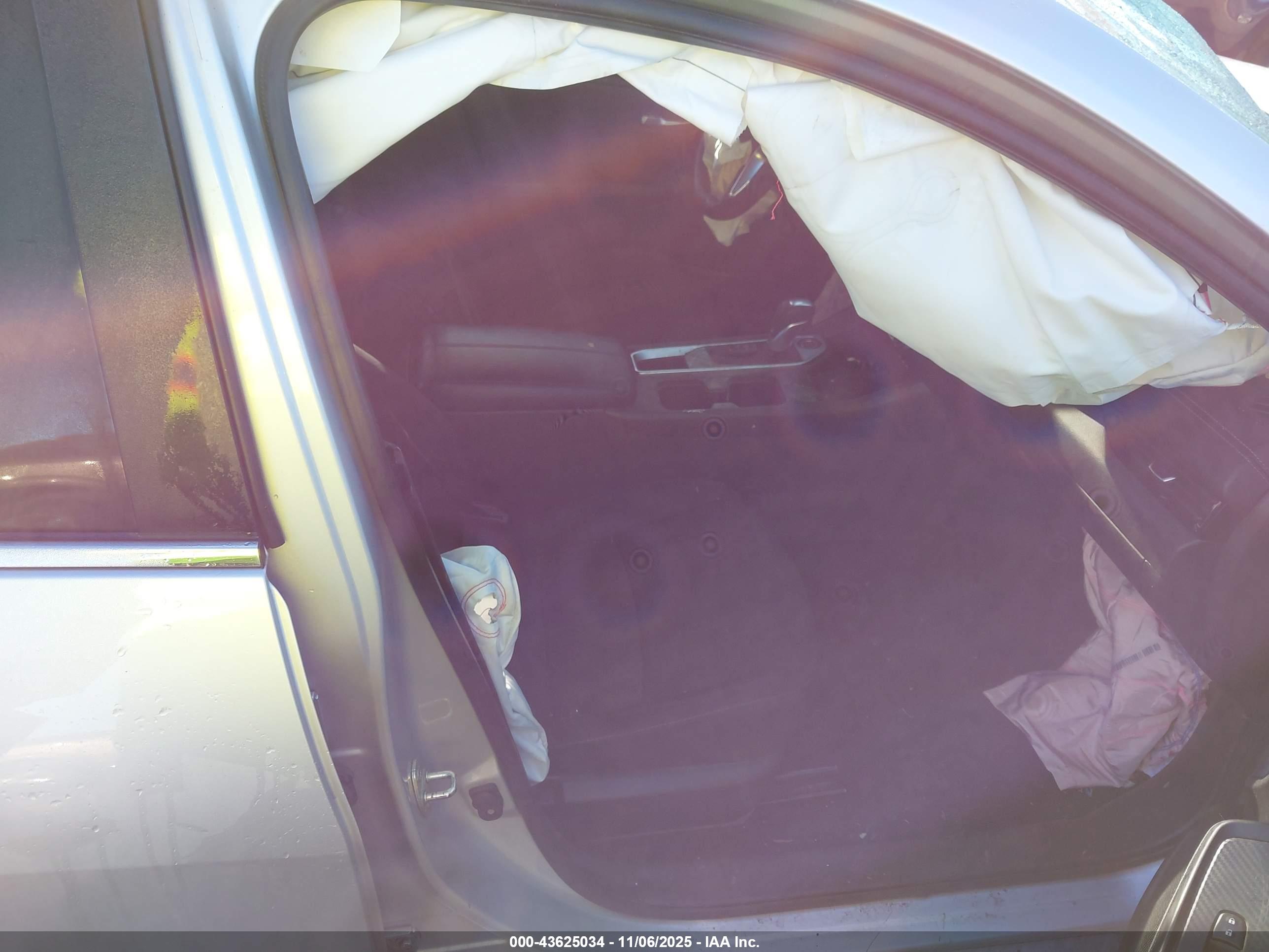 NISSAN SENTRA image 5