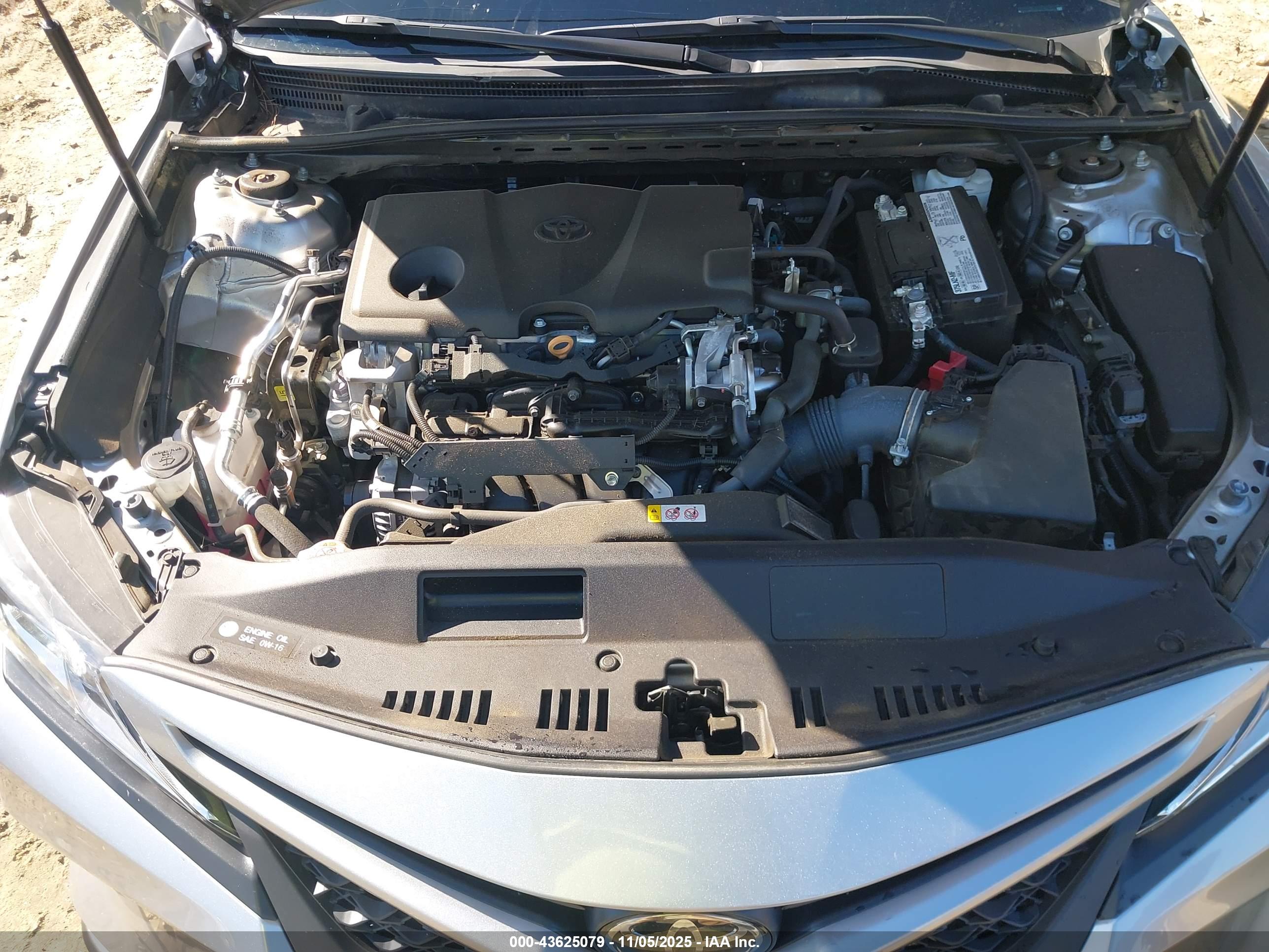 TOYOTA CAMRY image 10