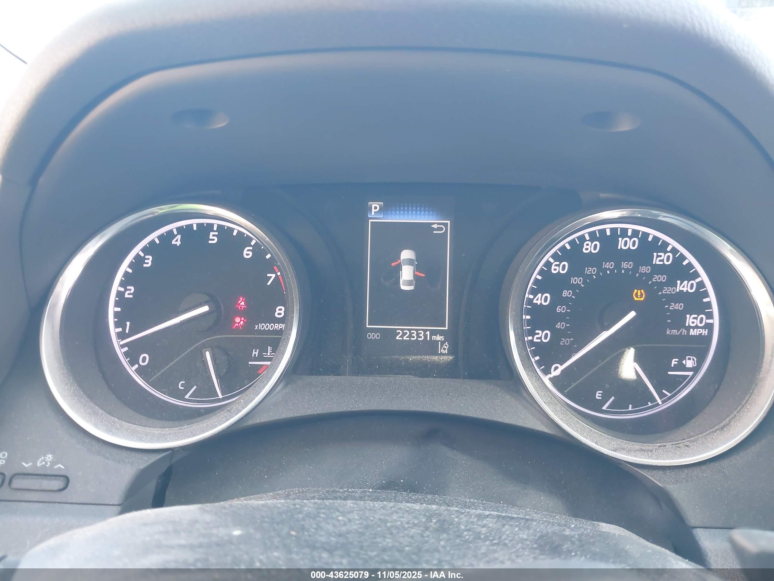 TOYOTA CAMRY image 7
