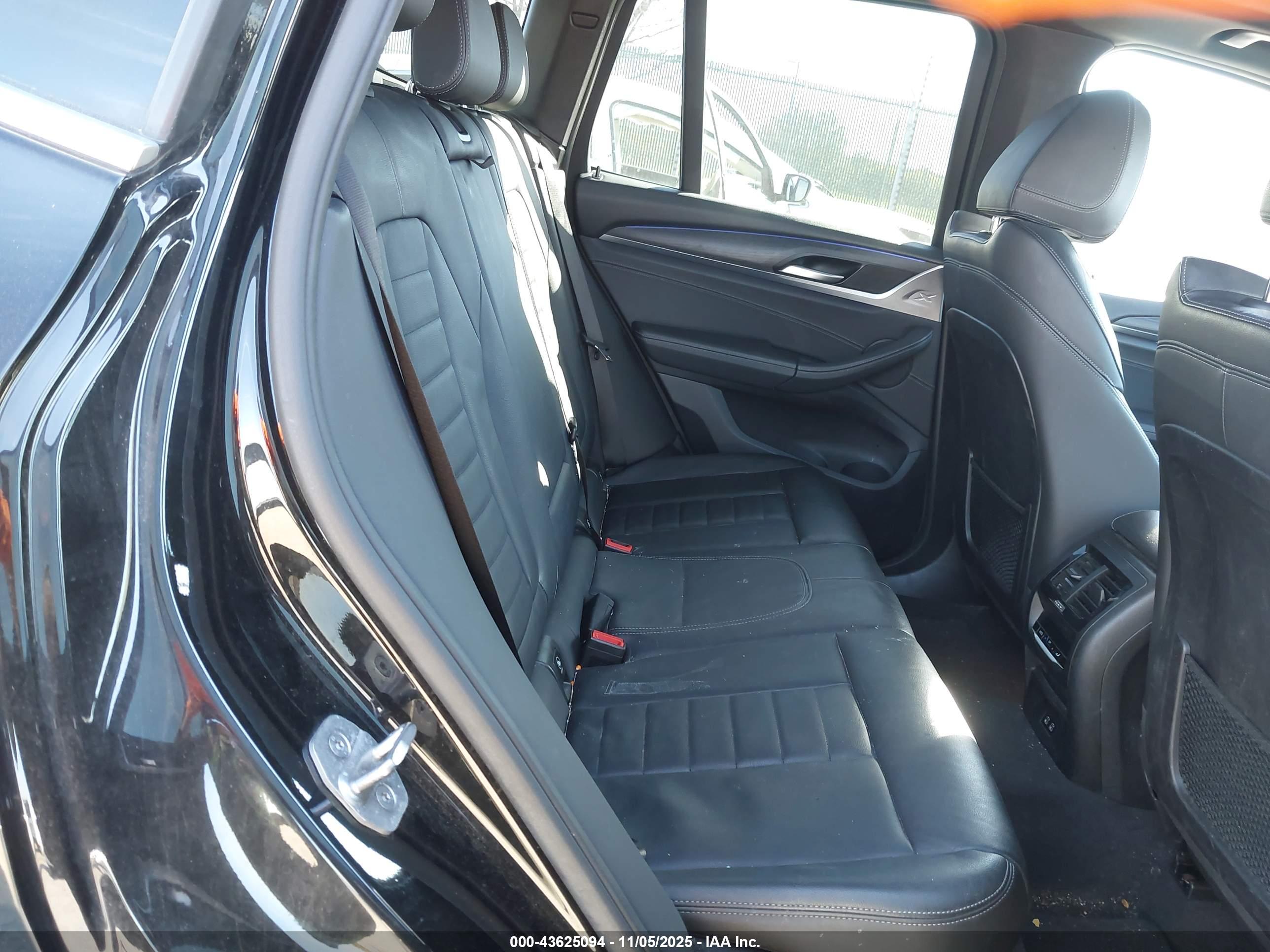 BMW X3 image 8
