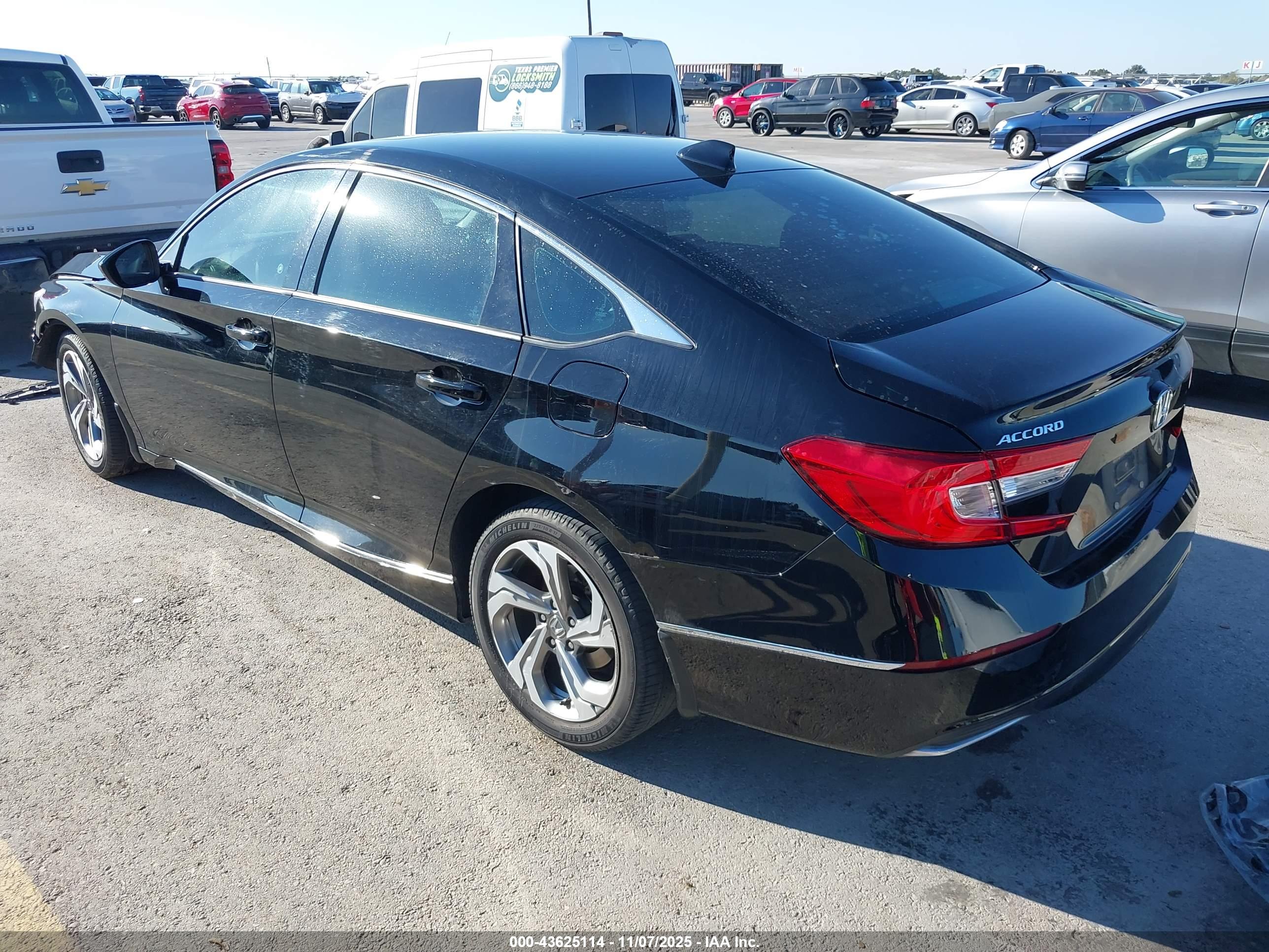 HONDA ACCORD image 3