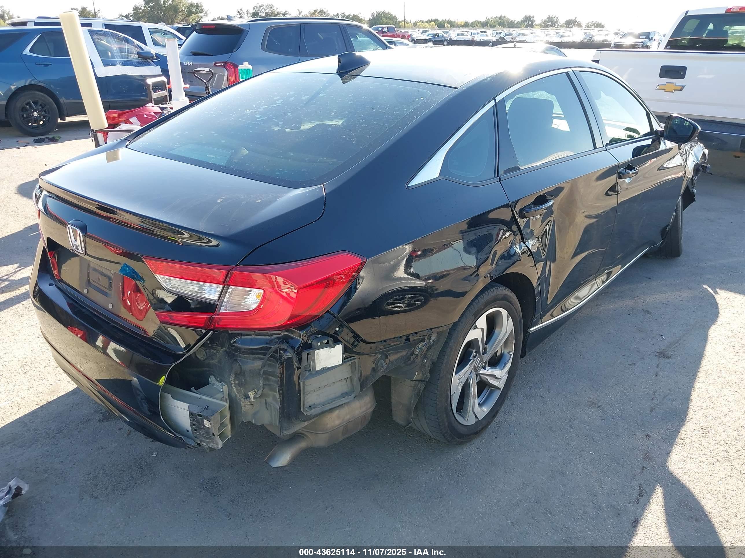 HONDA ACCORD image 4