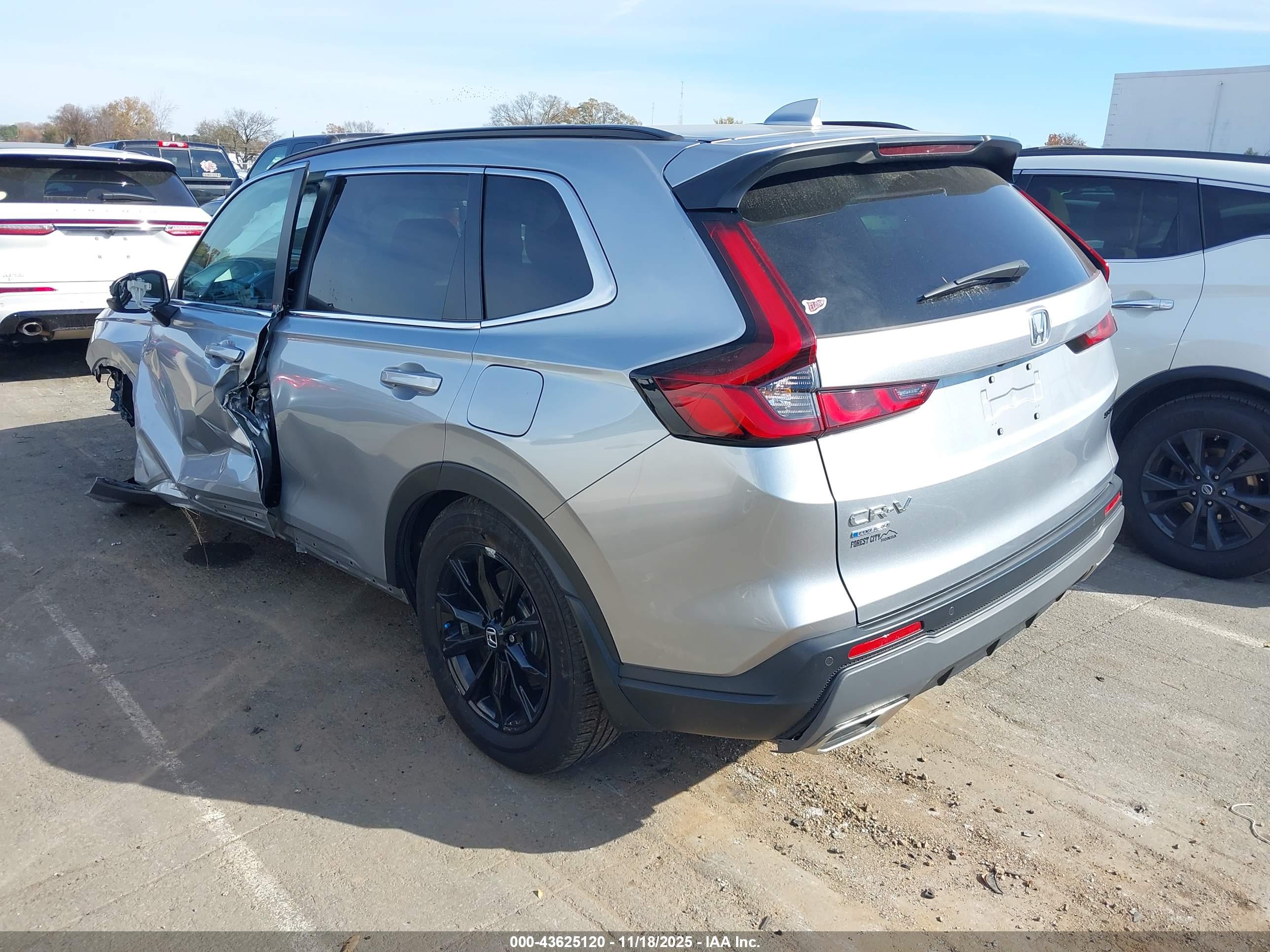 HONDA CR-V image 3