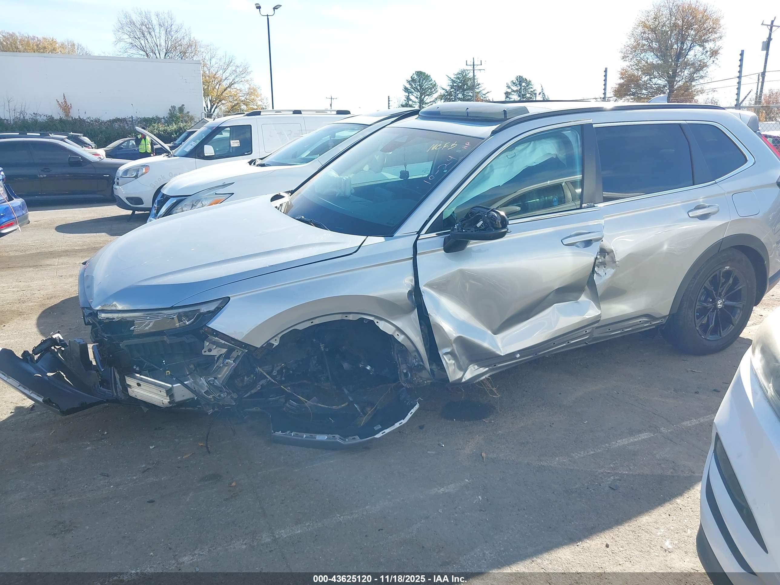 HONDA CR-V image 6