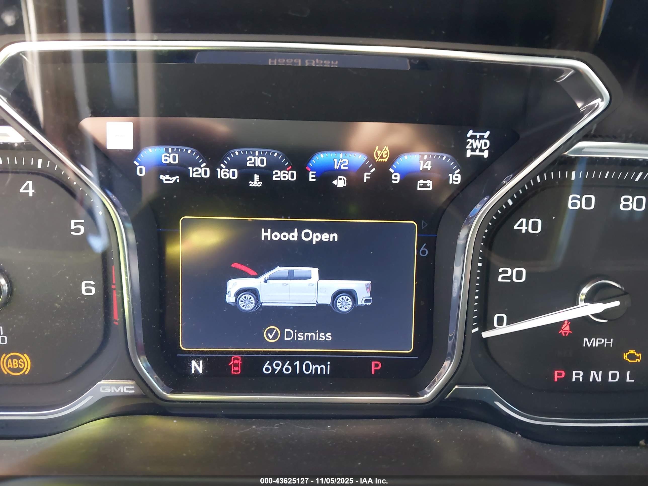 GMC SIERRA image 7