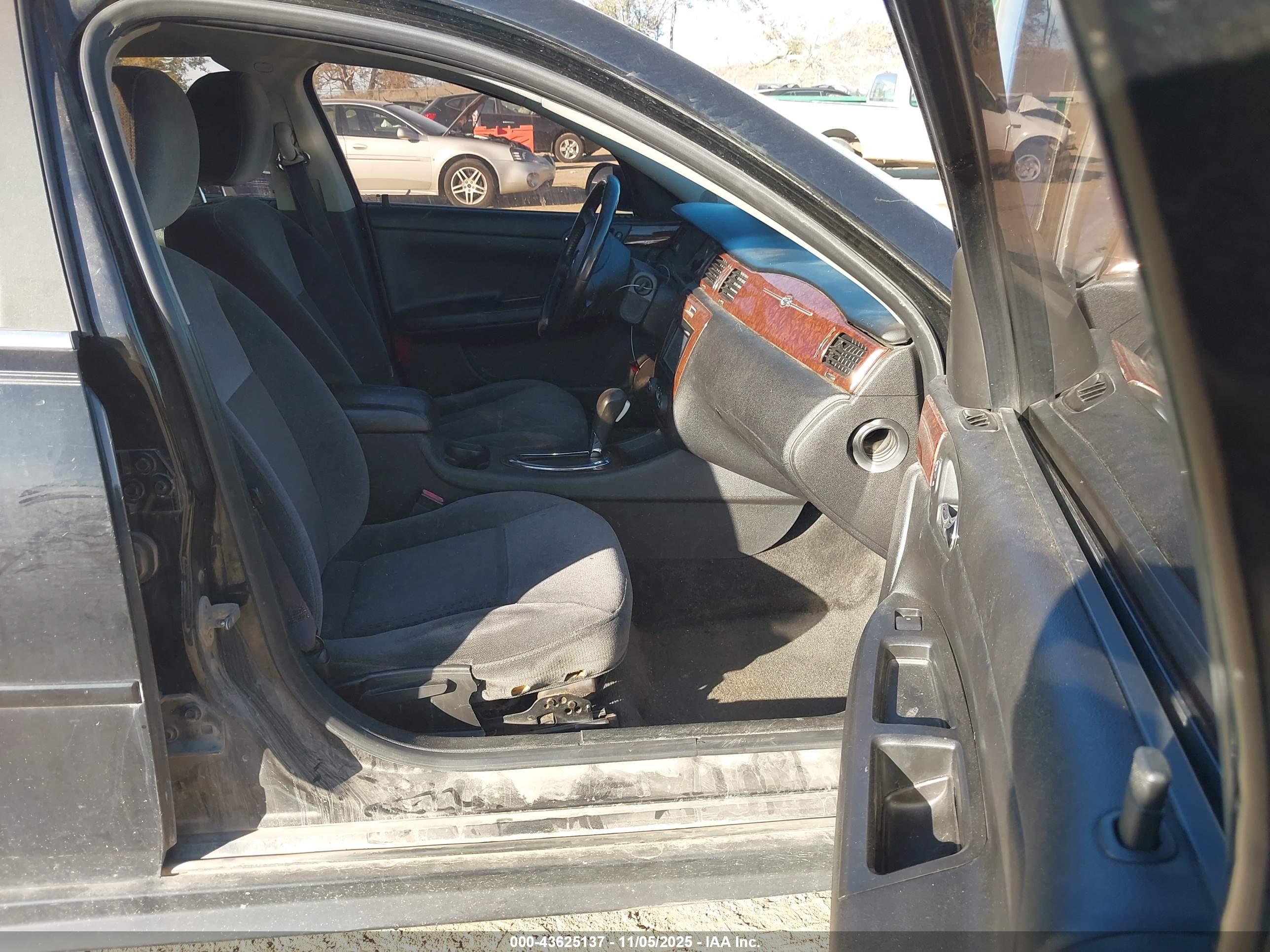 CHEVROLET IMPALA image 5