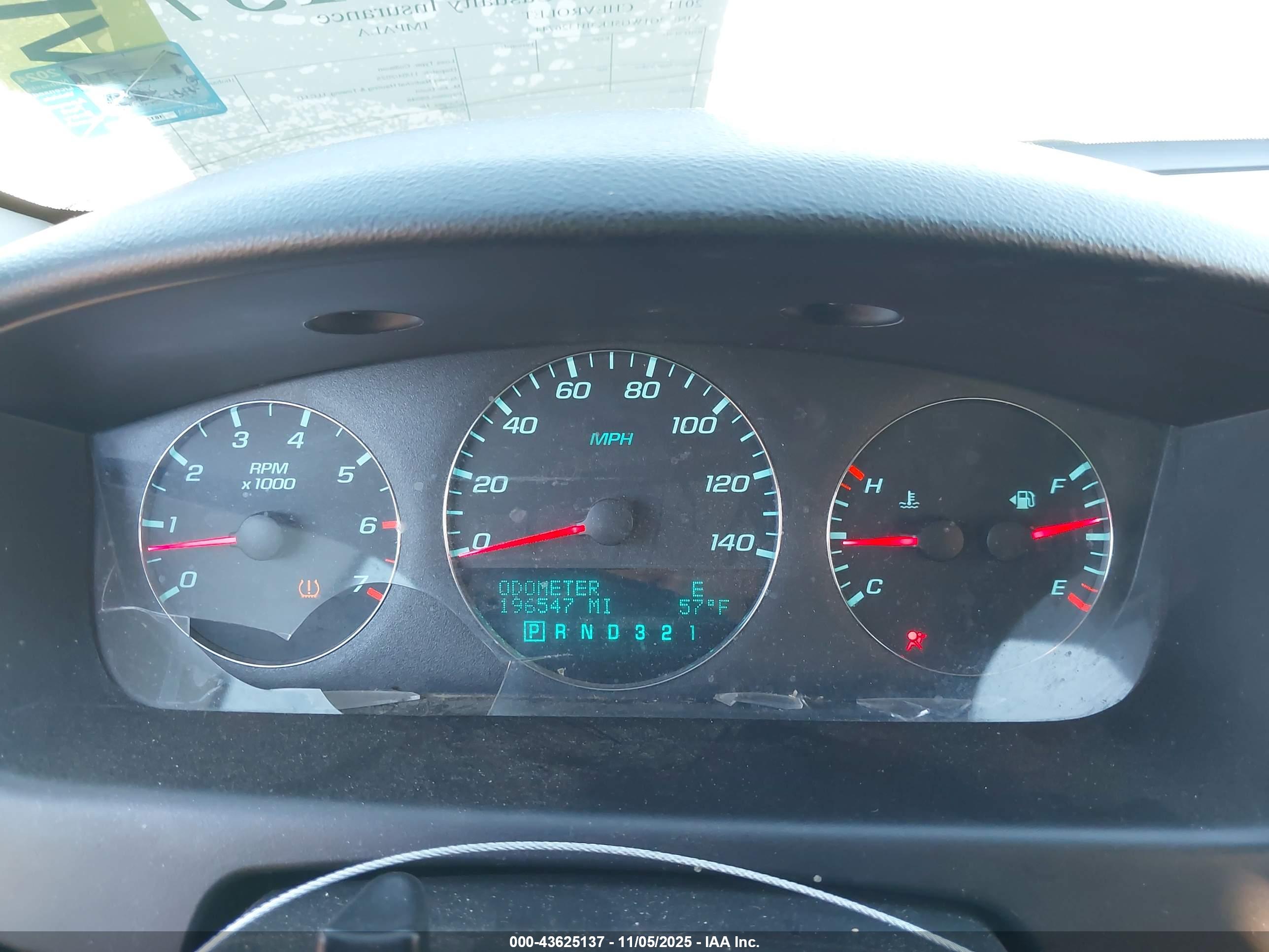 CHEVROLET IMPALA image 7