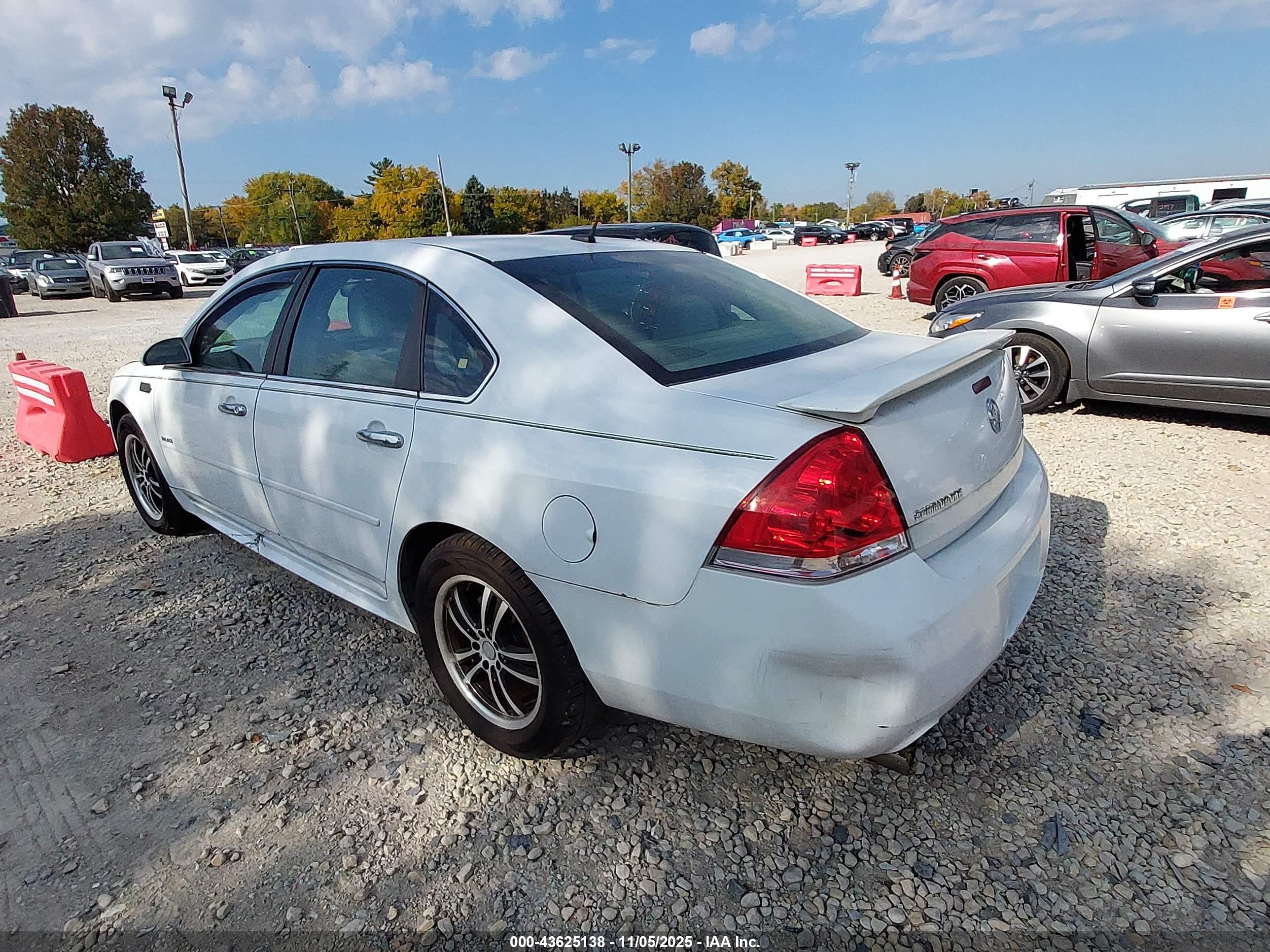 CHEVROLET IMPALA image 3