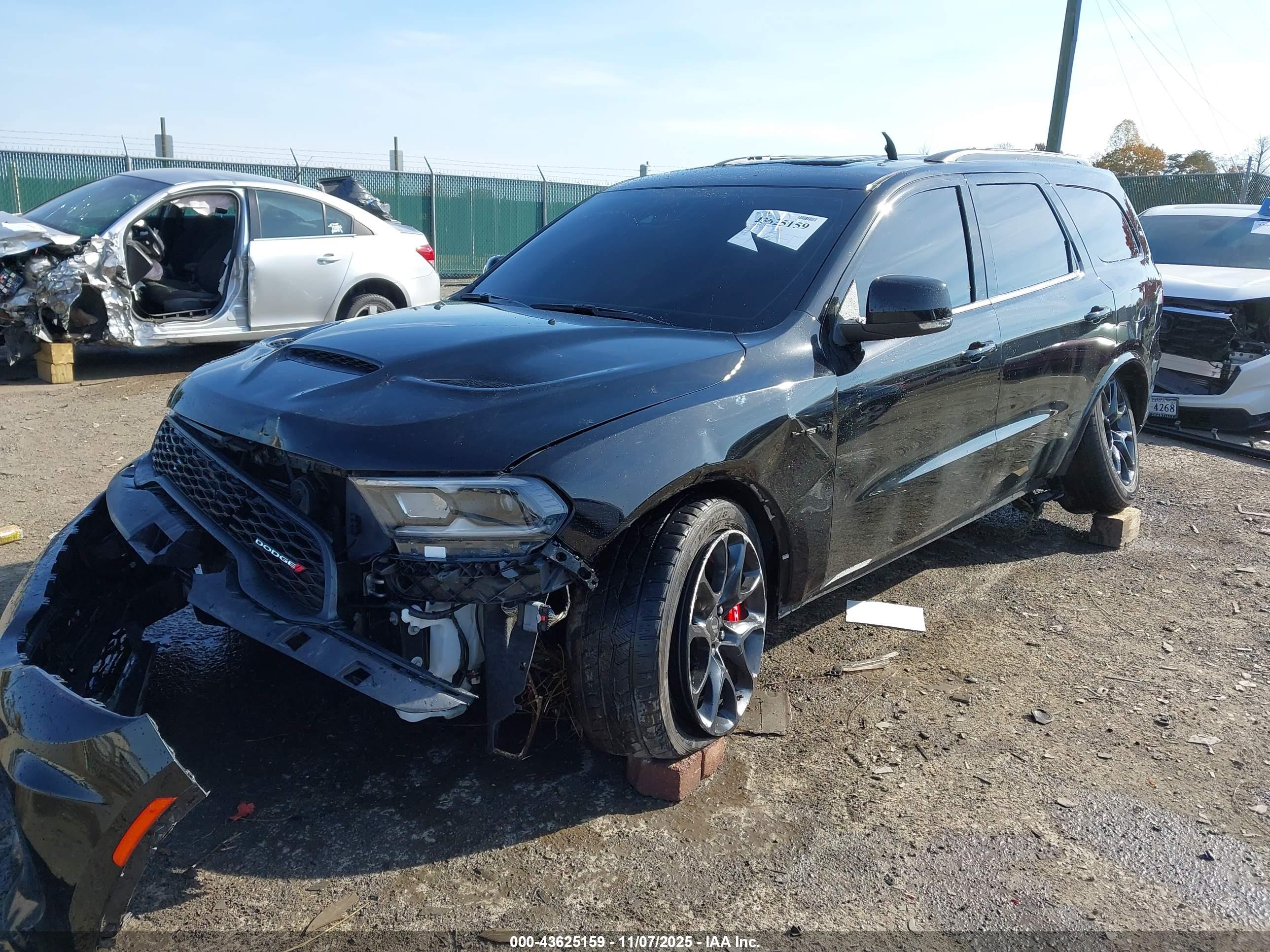 DODGE DURANGO image 2
