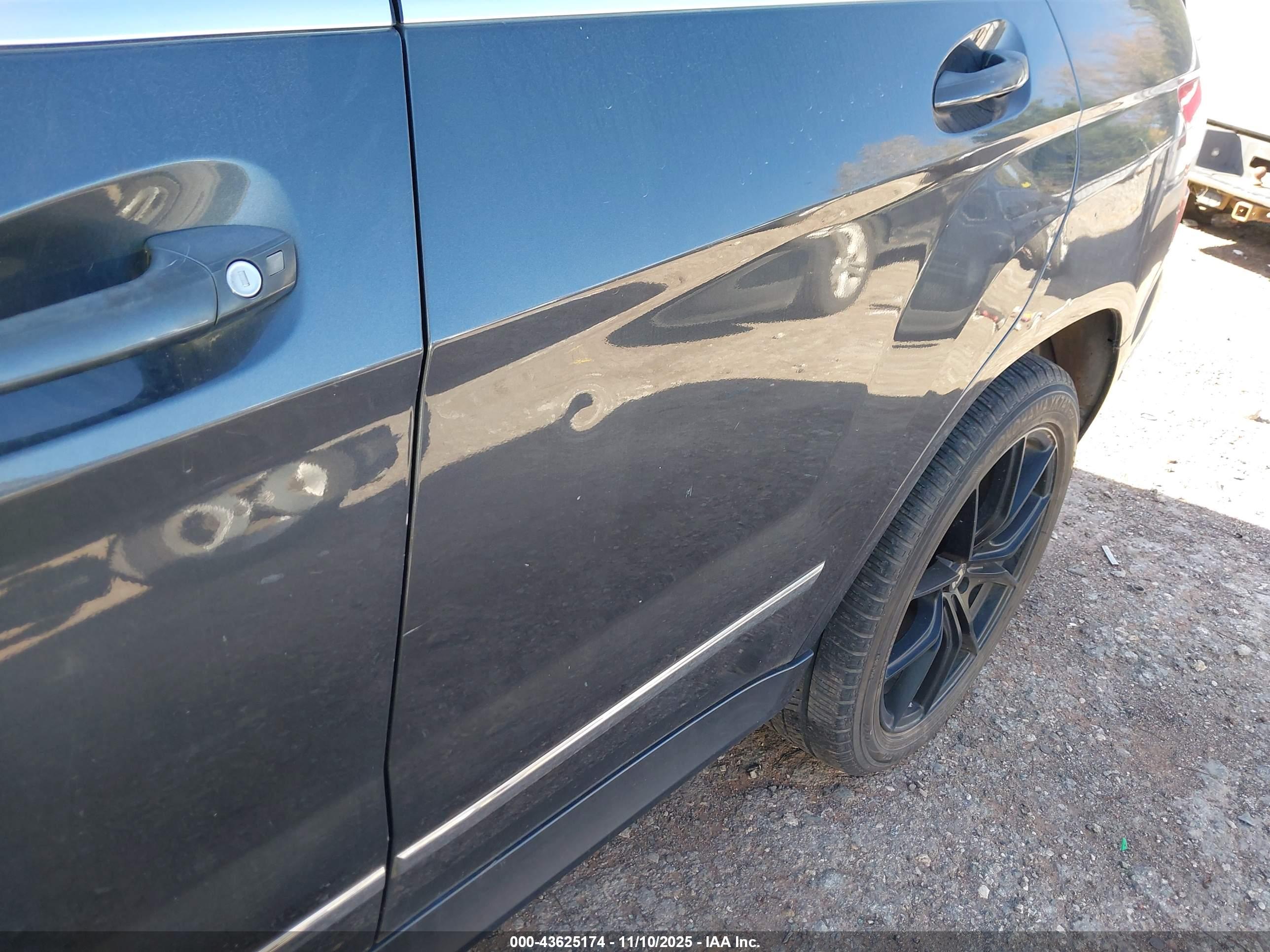 MERCEDES-BENZ GLK image 6