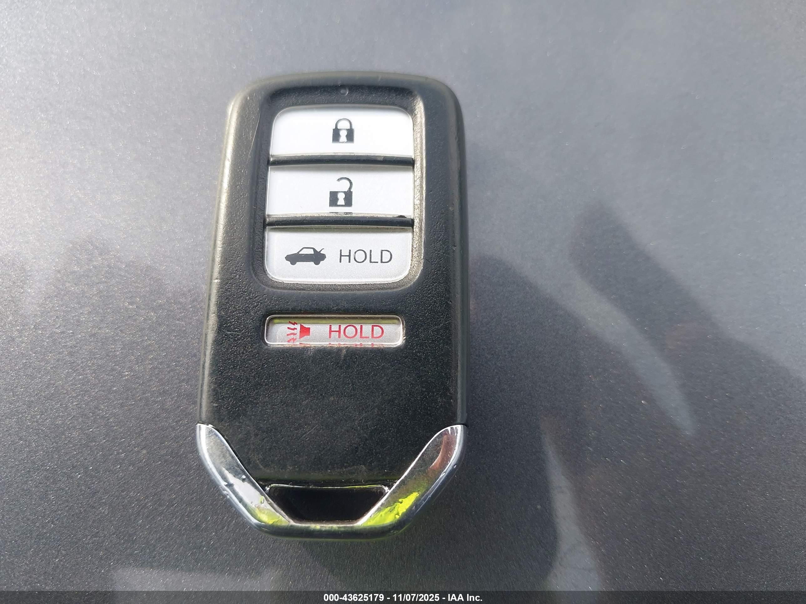HONDA ACCORD image 11