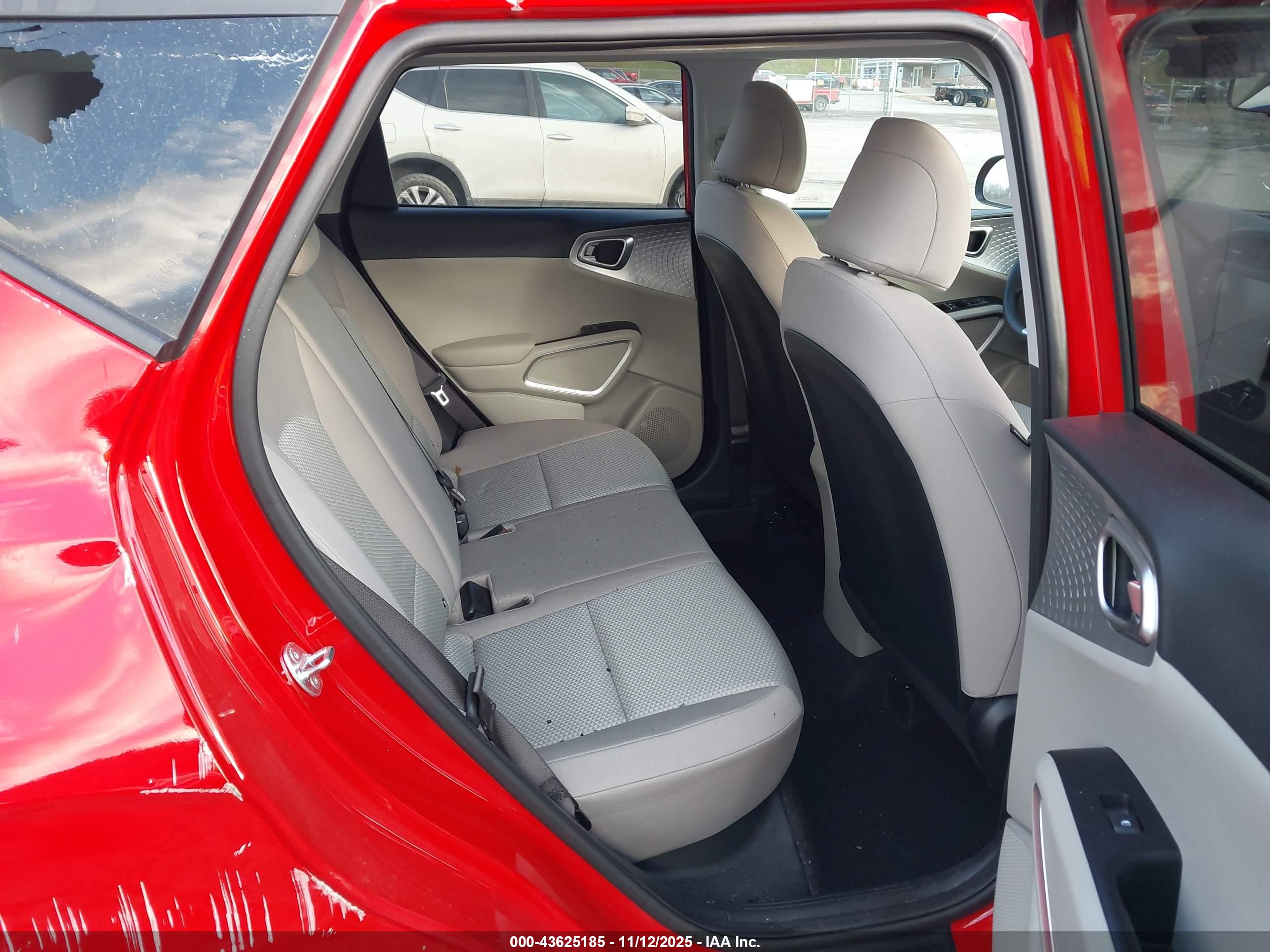 KIA SOUL image 8
