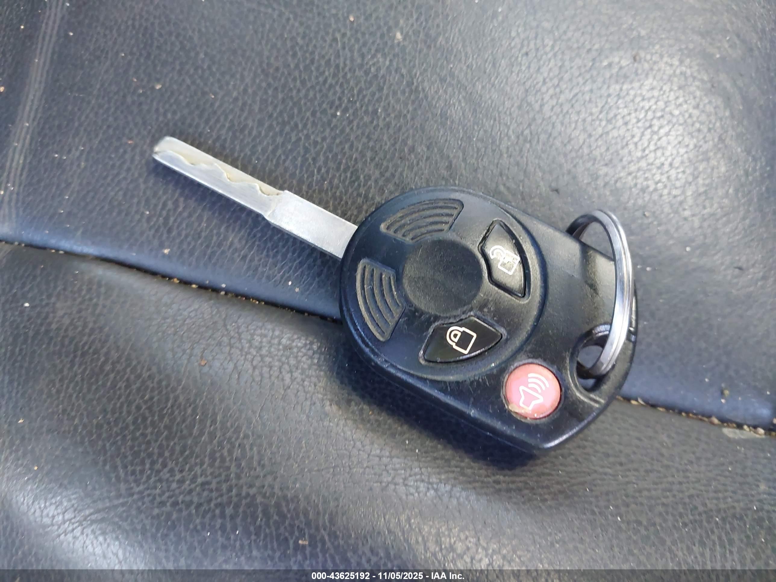 FORD ESCAPE image 11