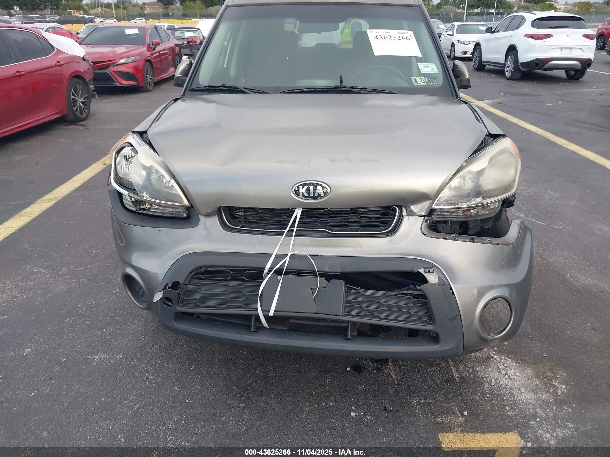 KIA SOUL image 6