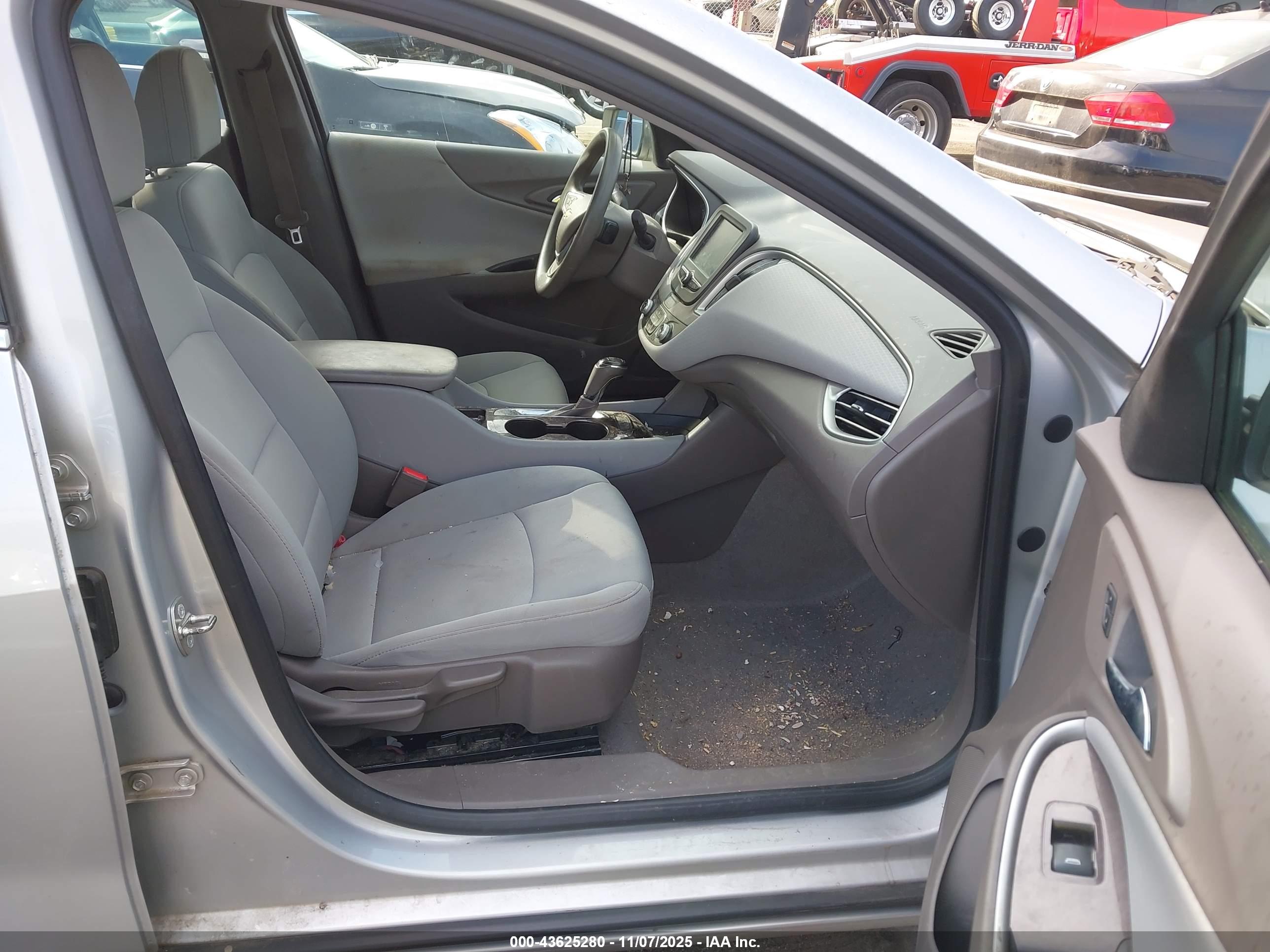 CHEVROLET MALIBU image 5